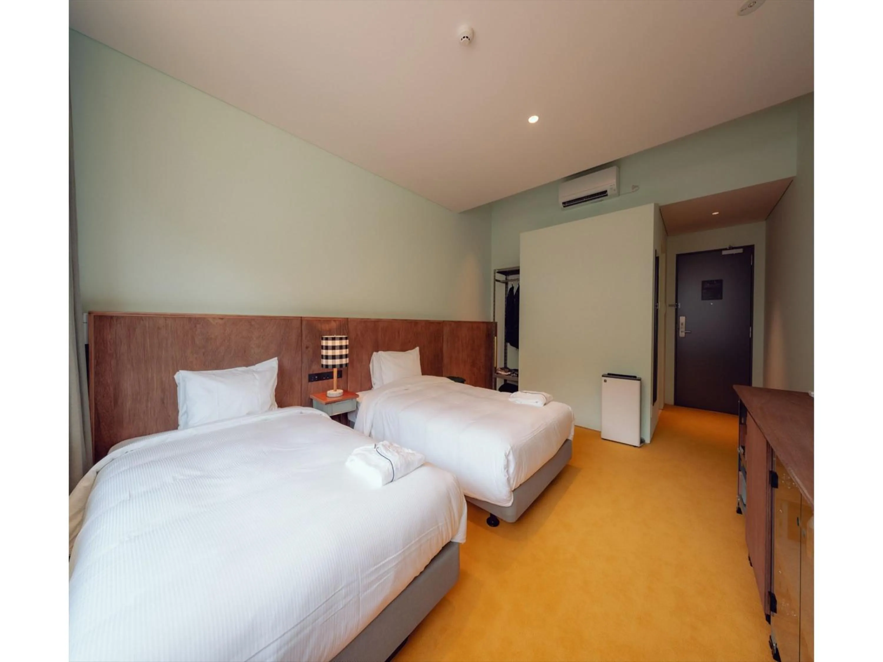 Photo of the whole room, Bed in Hatago Vison