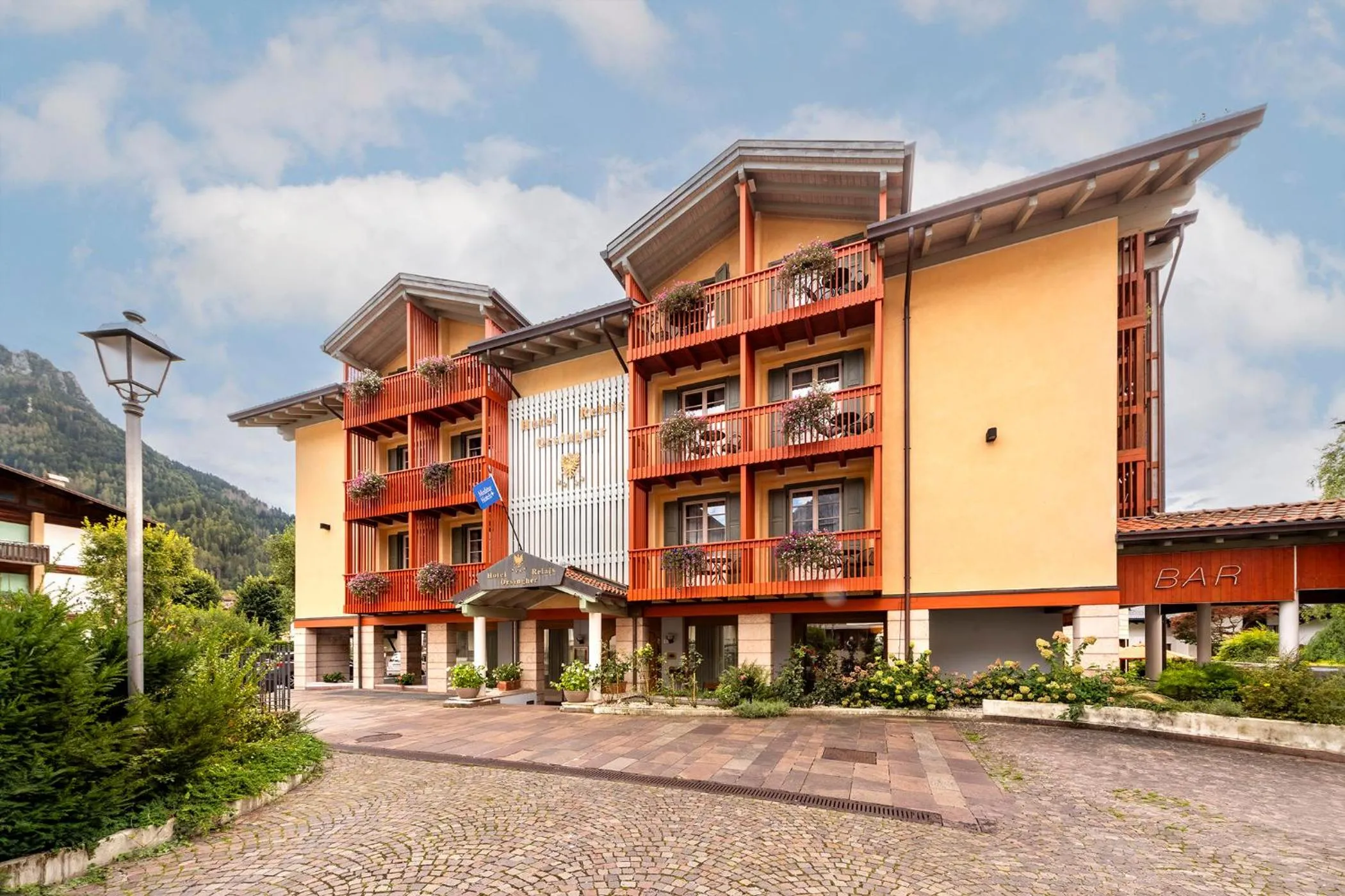 Property building in Hotel Relais Orsingher