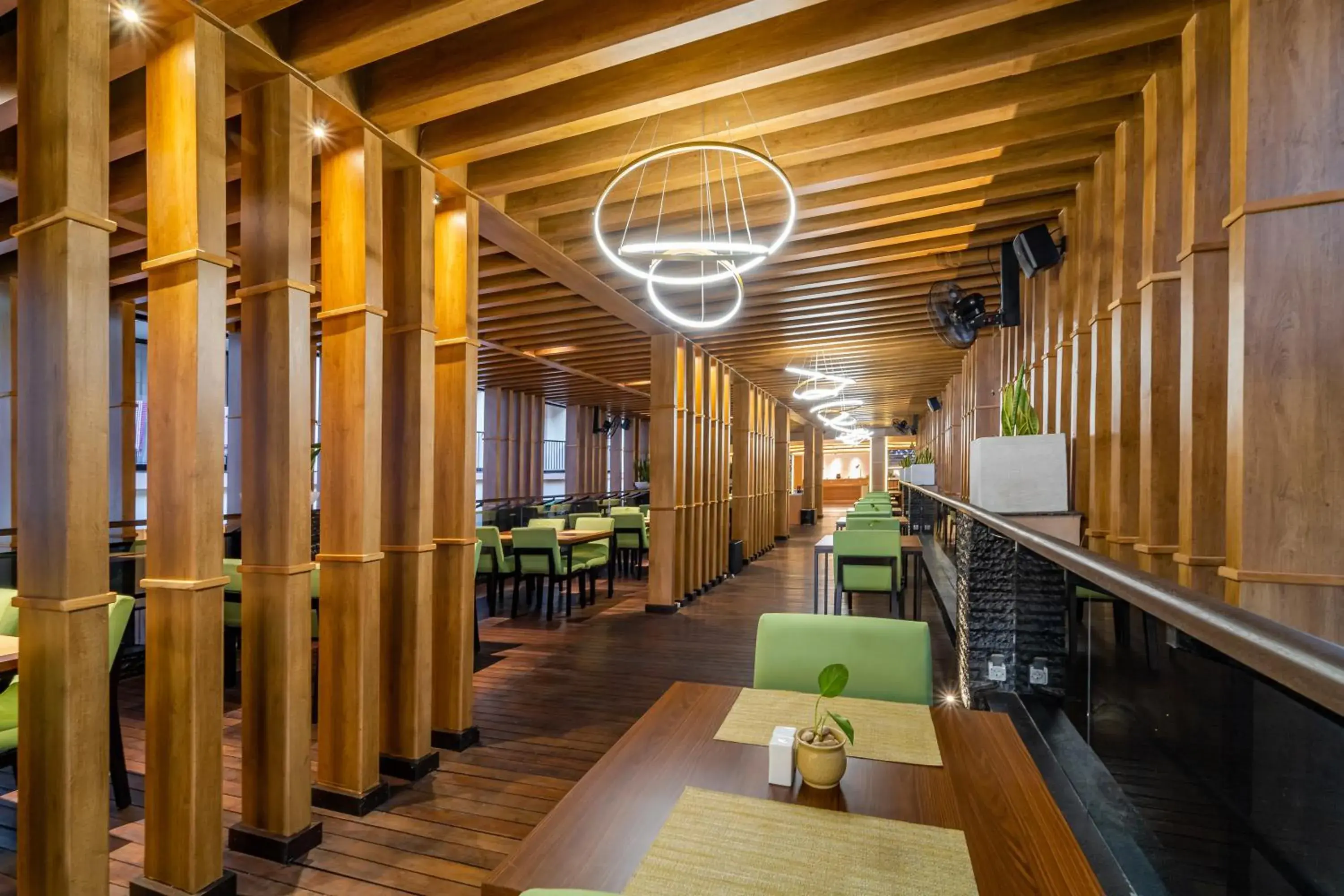 Restaurant/places to eat in Cross Vibe Paasha Atelier Bali Kuta Restaurant/places to eat in Cross Vibe Paasha Atelier Bali Kuta