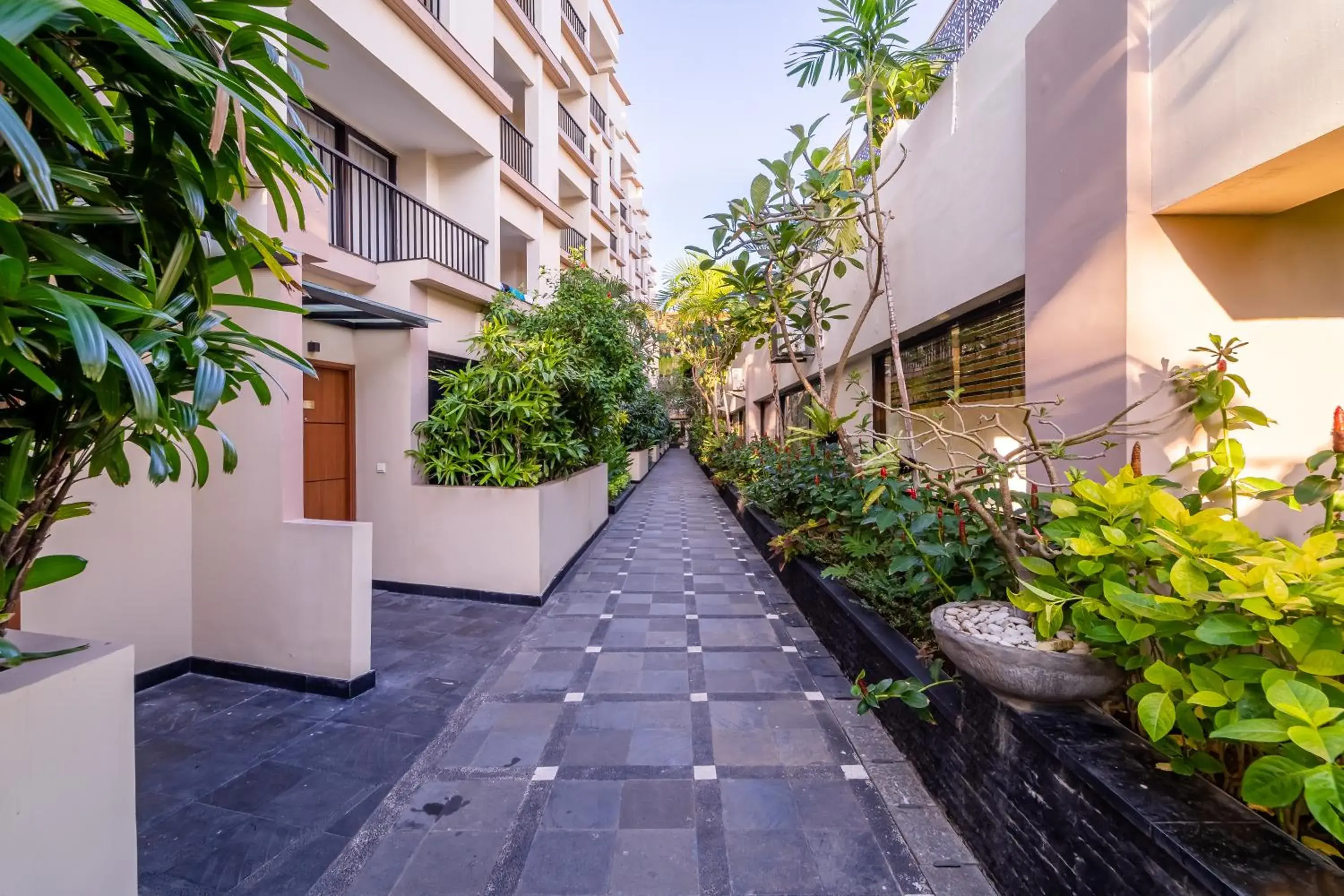 Property building in Cross Vibe Paasha Atelier Bali Kuta Property building in Cross Vibe Paasha Atelier Bali Kuta