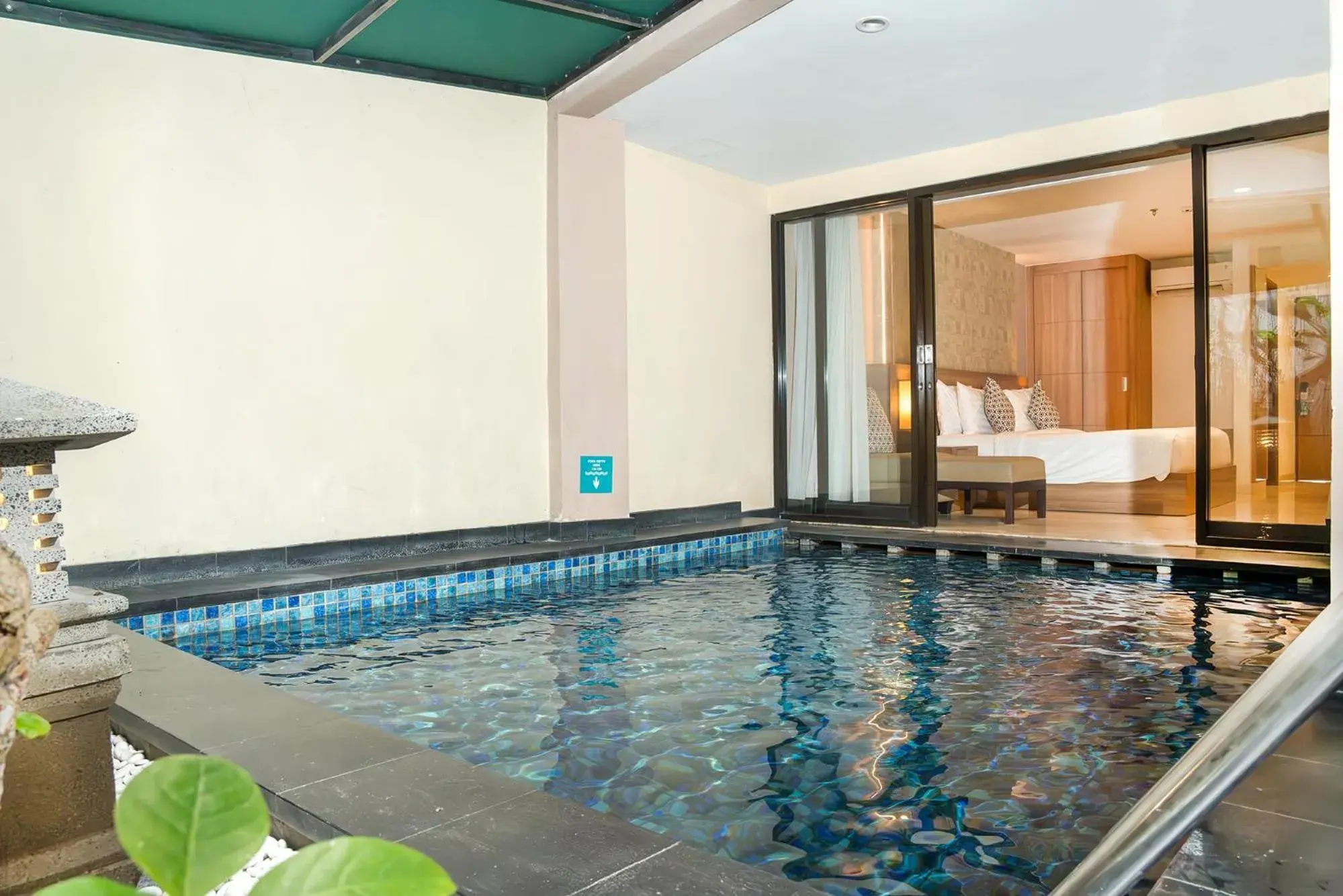 Swimming pool in Cross Vibe Paasha Atelier Bali Kuta Swimming pool in Cross Vibe Paasha Atelier Bali Kuta