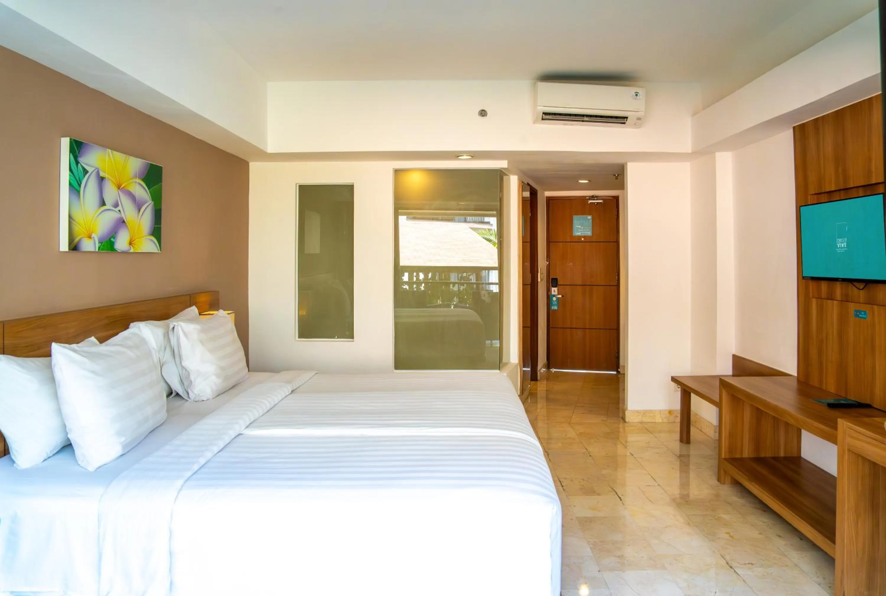 Bed in Cross Vibe Paasha Atelier Bali Kuta