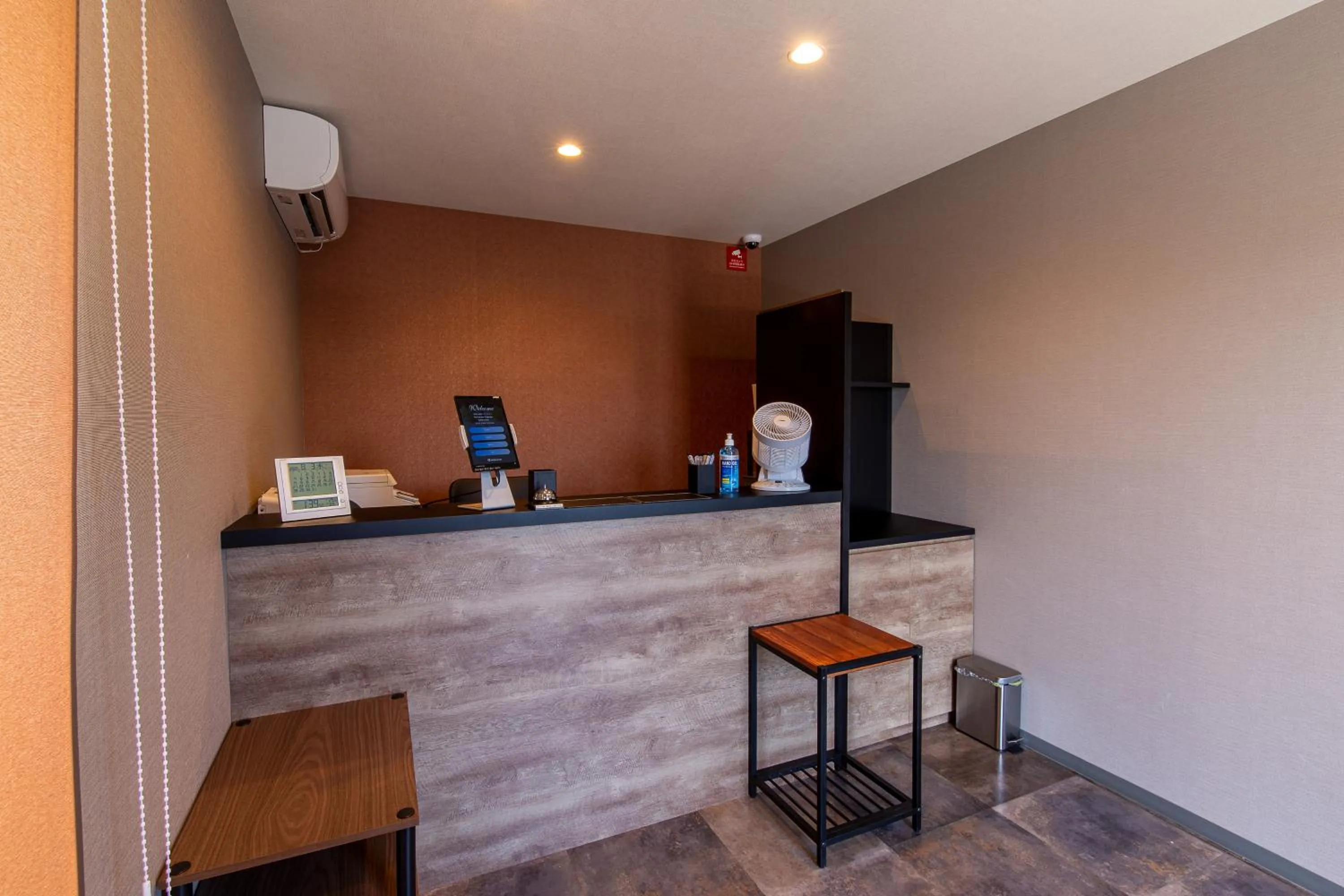 Lobby or reception in HOTEL R9 The Yard Ube