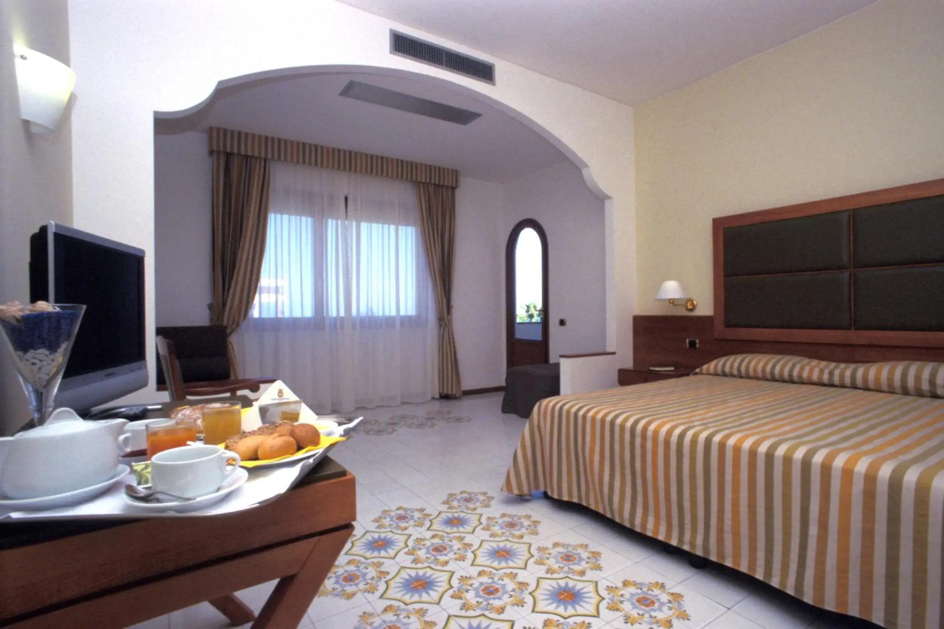 Day, Bed in Grand Hotel Don Juan Day, Bed in Grand Hotel Don Juan