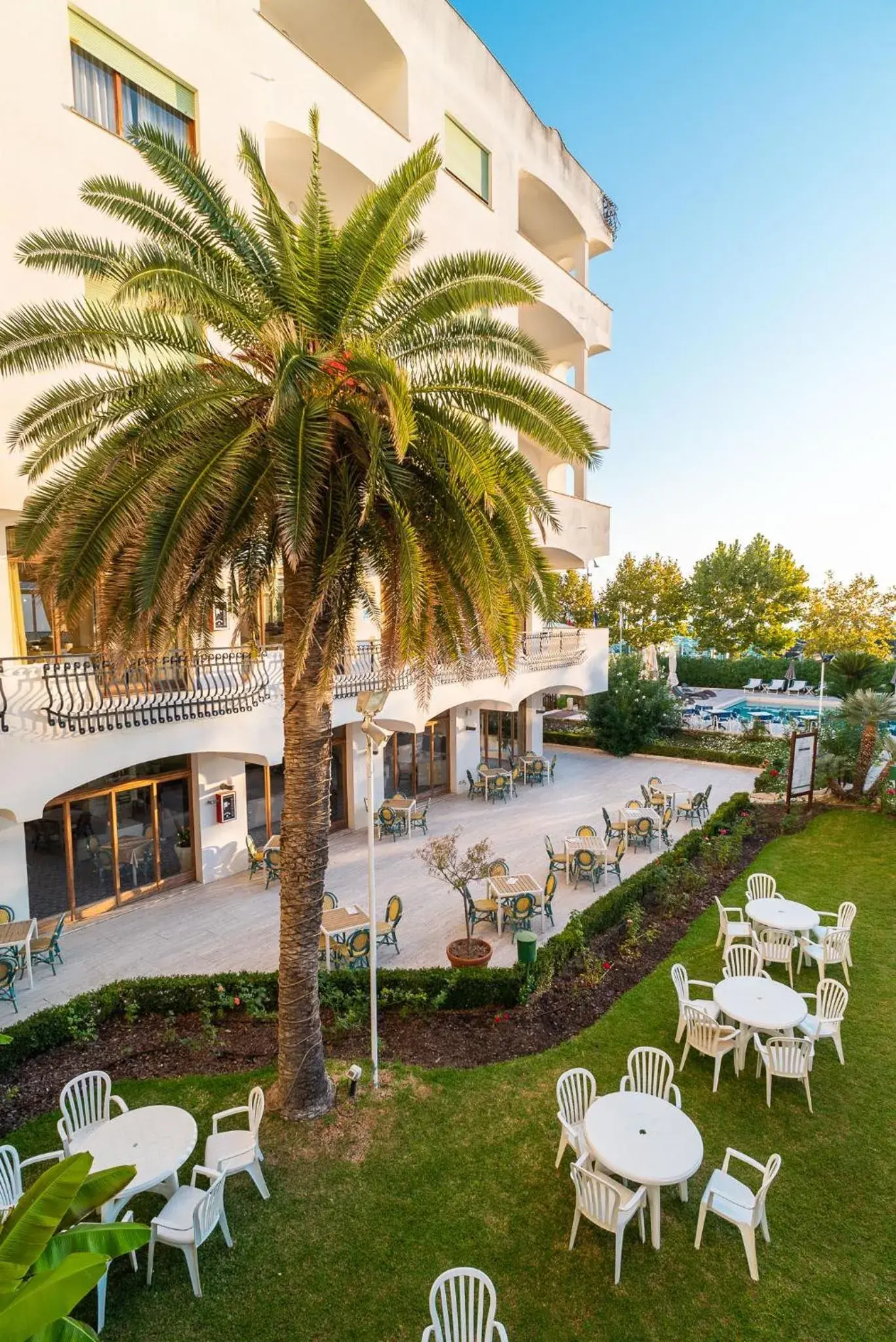 Restaurant/places to eat in Grand Hotel Don Juan Restaurant/places to eat in Grand Hotel Don Juan