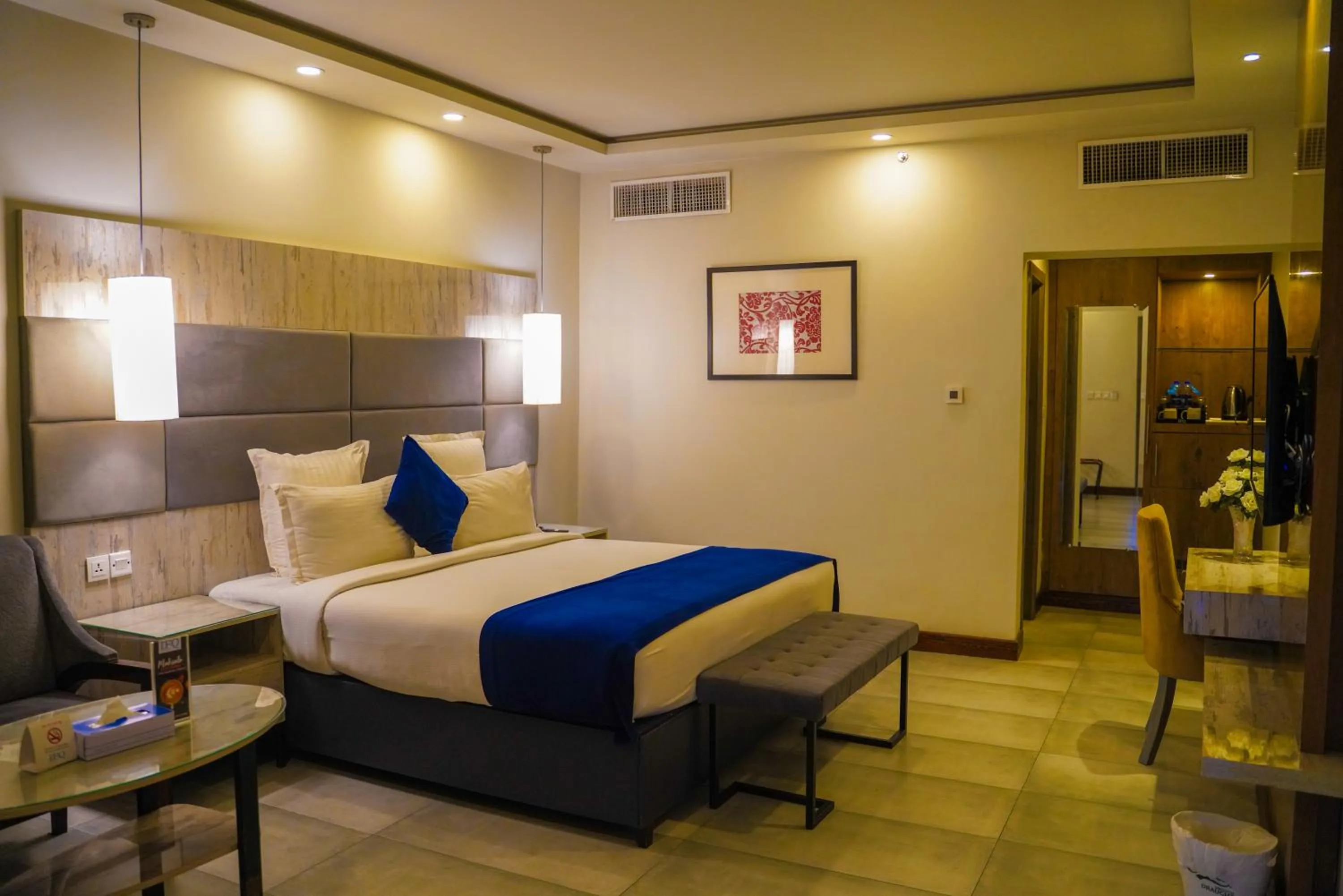Bed in IFQ Hotel & Resort Islamabad