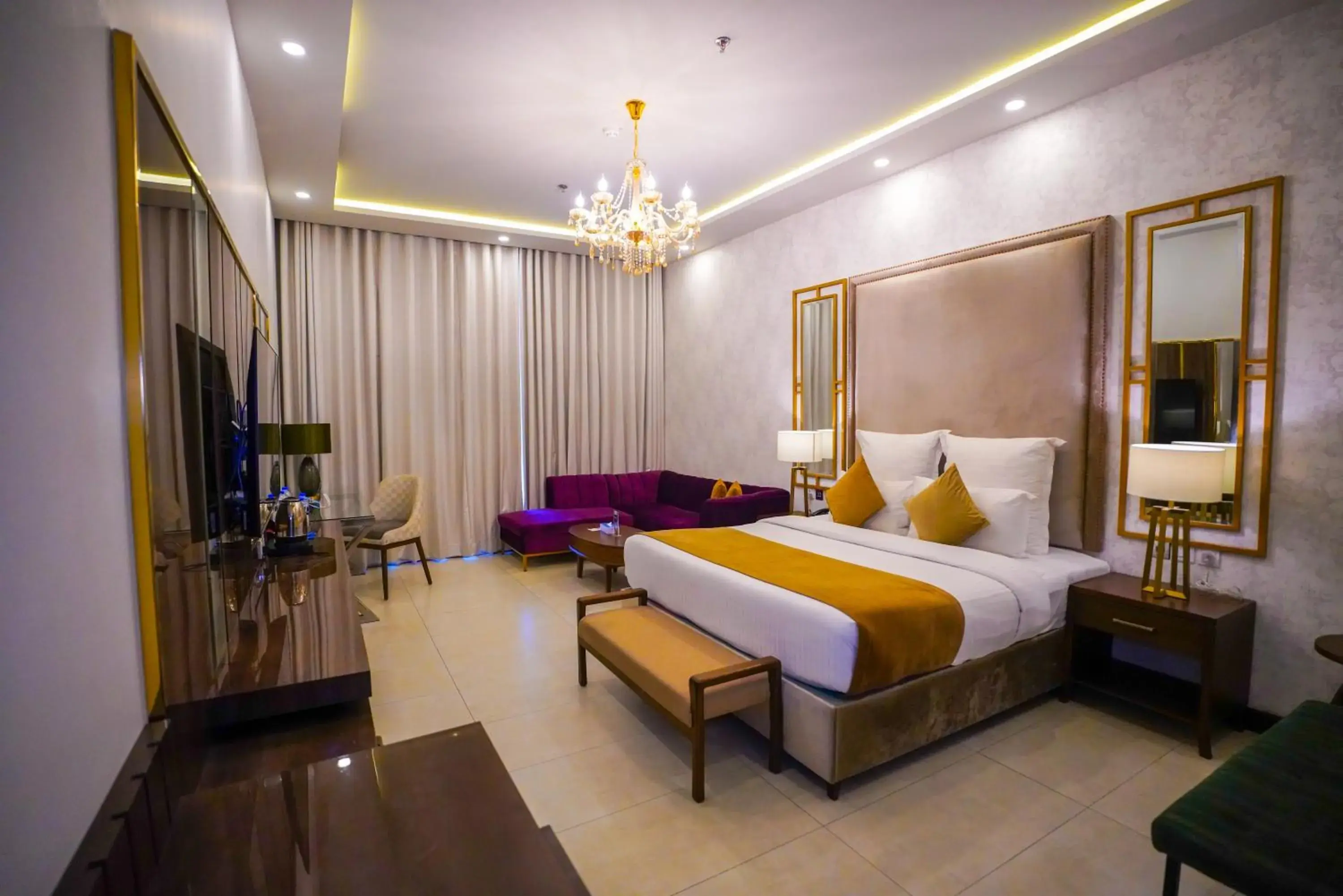 Bed in IFQ Hotel & Resort Islamabad Bed in IFQ Hotel & Resort Islamabad