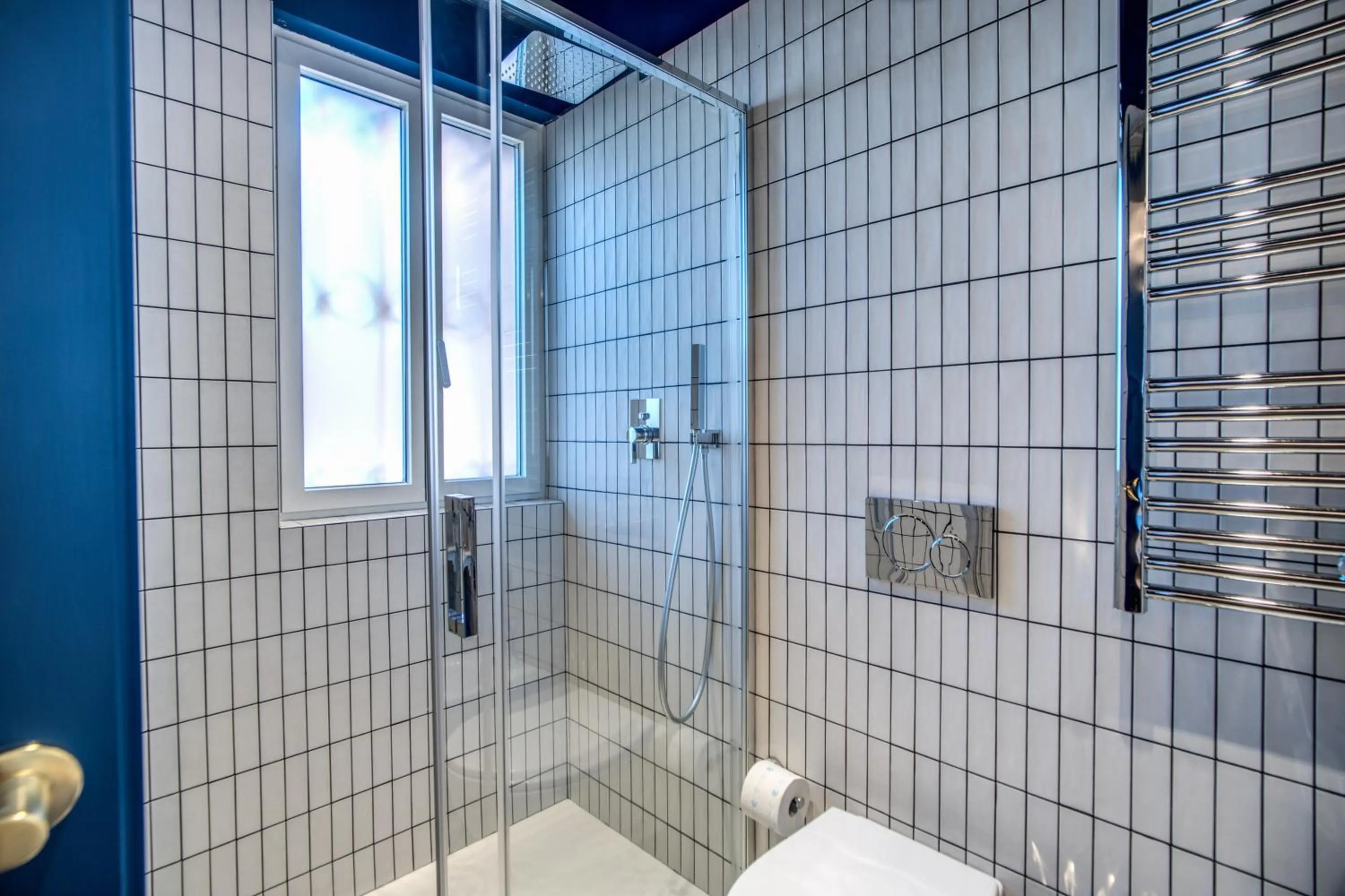 Shower in Palazzetto Trevi