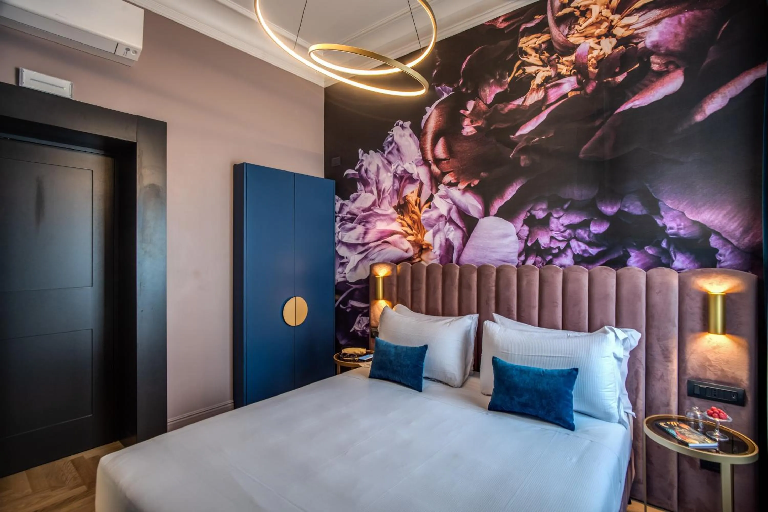 Bedroom, Bed in Palazzetto Trevi