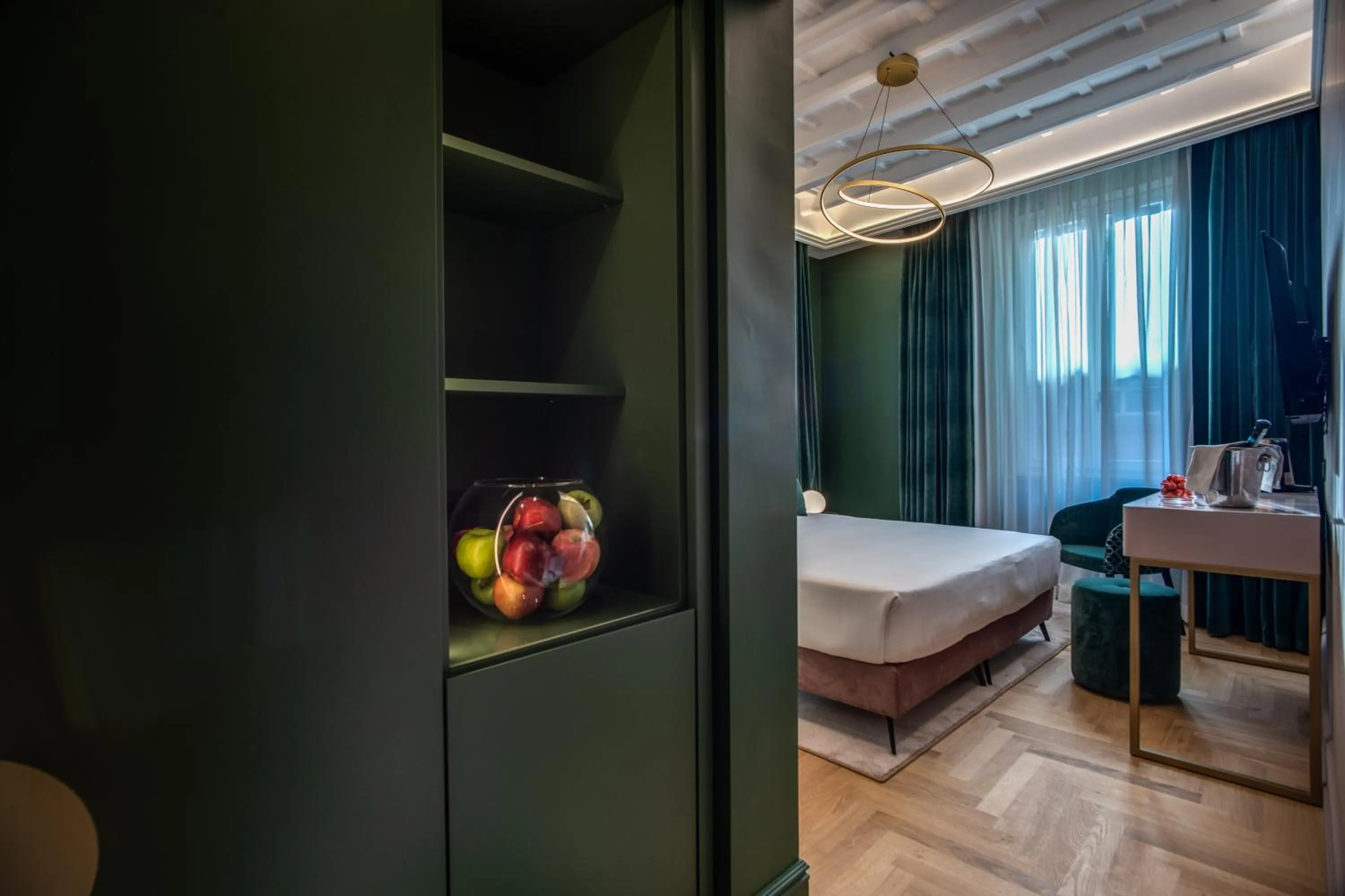 View (from property/room), Bed in Palazzetto Trevi