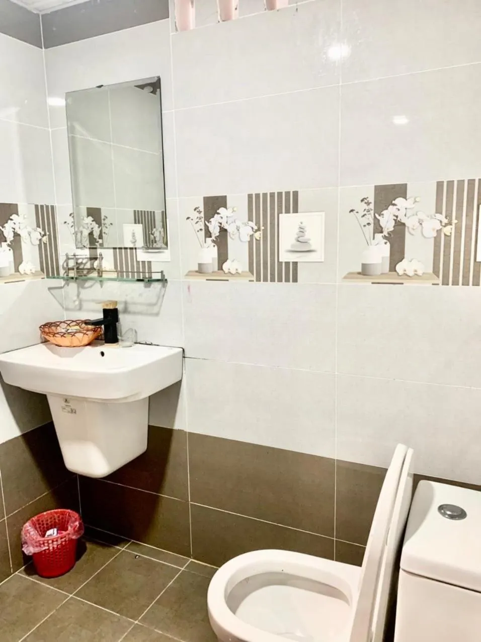 Bathroom in Nhan Duc Hotel