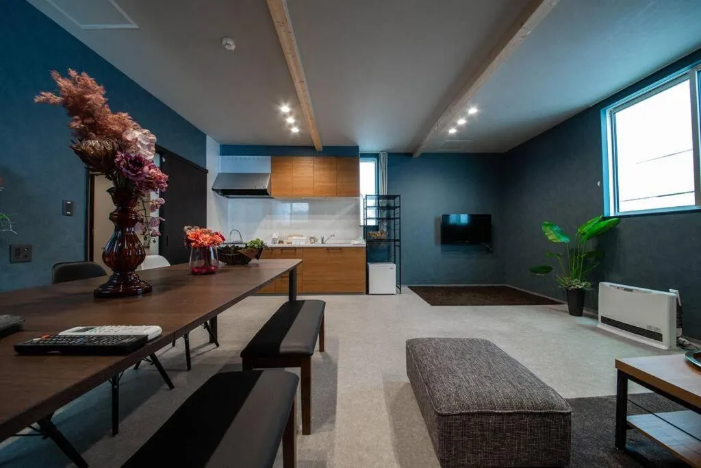 TV and multimedia in The PLAZA HOTEL S4W12