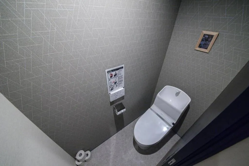 Toilet in The PLAZA HOTEL S4W12