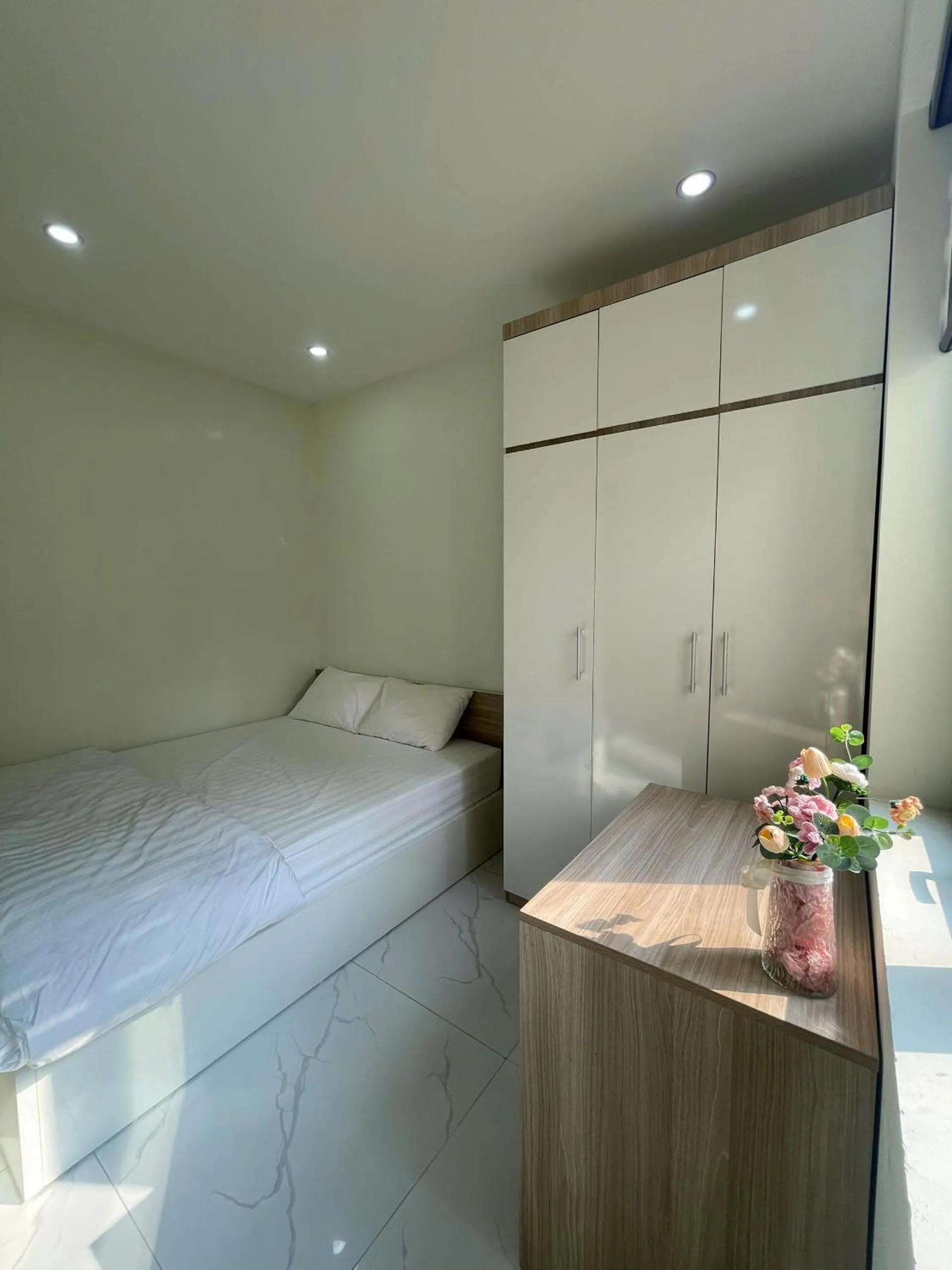 Bed in Era Apartment Xuân Thuỷ