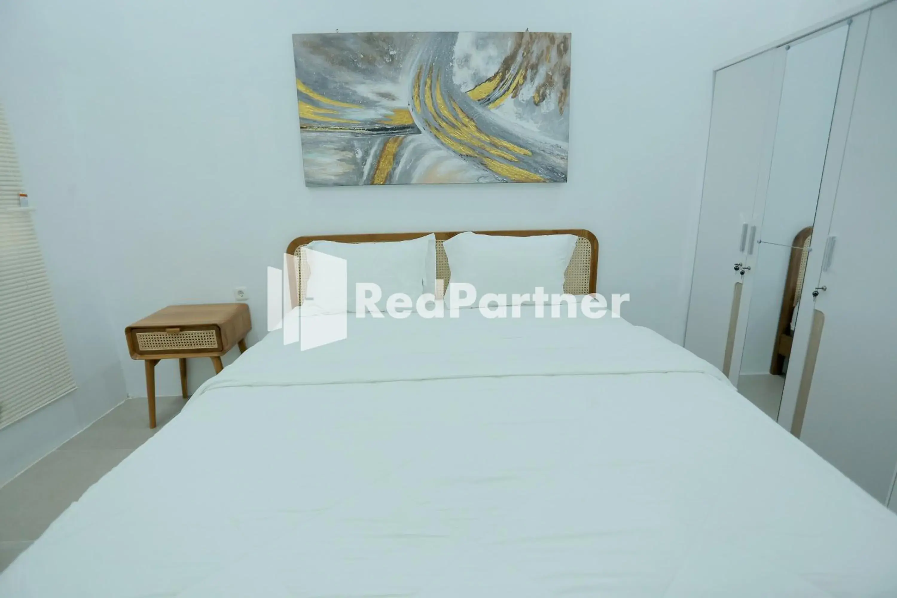 Bedroom, Bed in Pringgading Surf Camp Bengkulu Mitra RedDoorz Bedroom, Bed in Pringgading Surf Camp Bengkulu Mitra RedDoorz