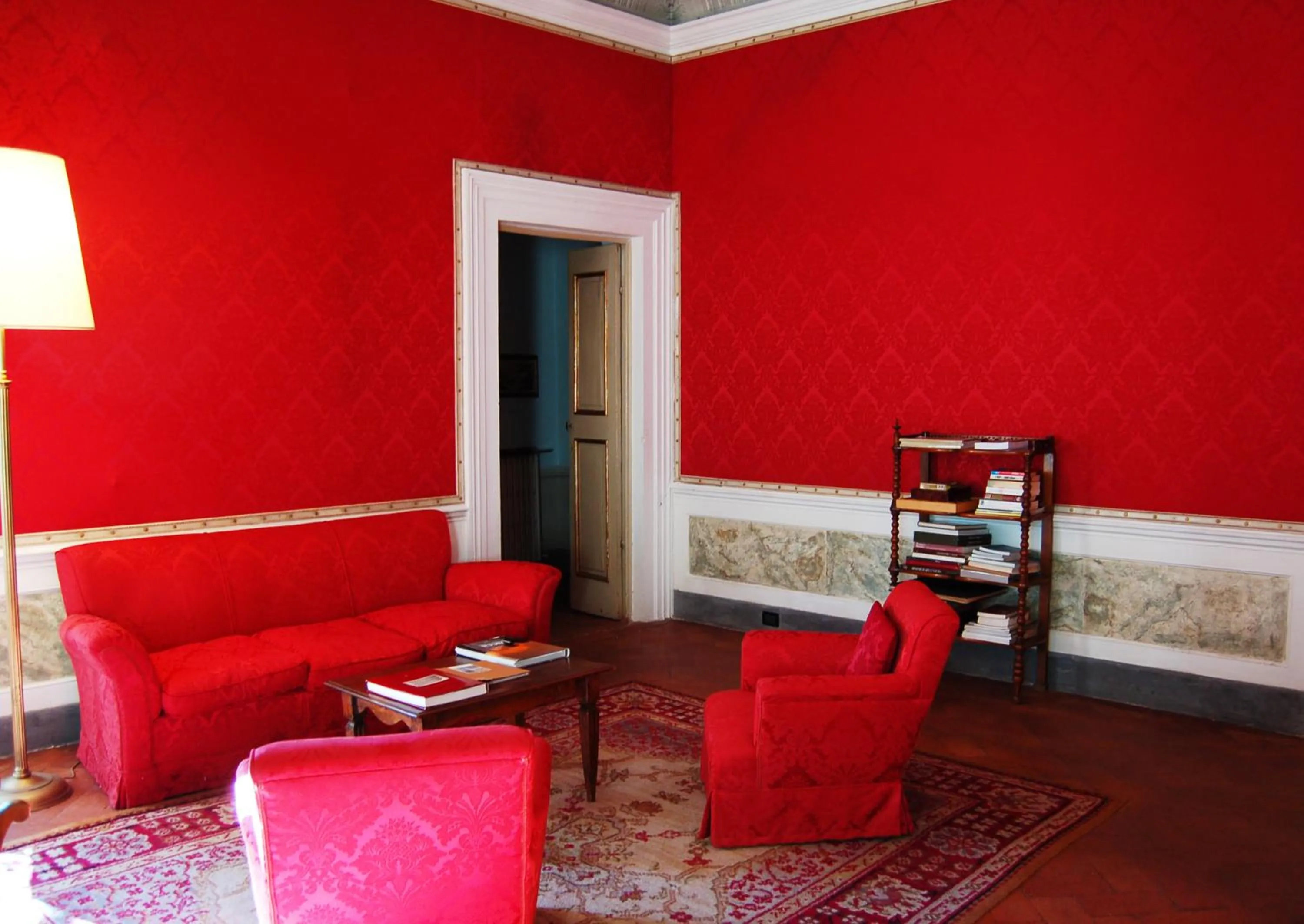 Seating area in Palazzo Tucci Residenza d'epoca