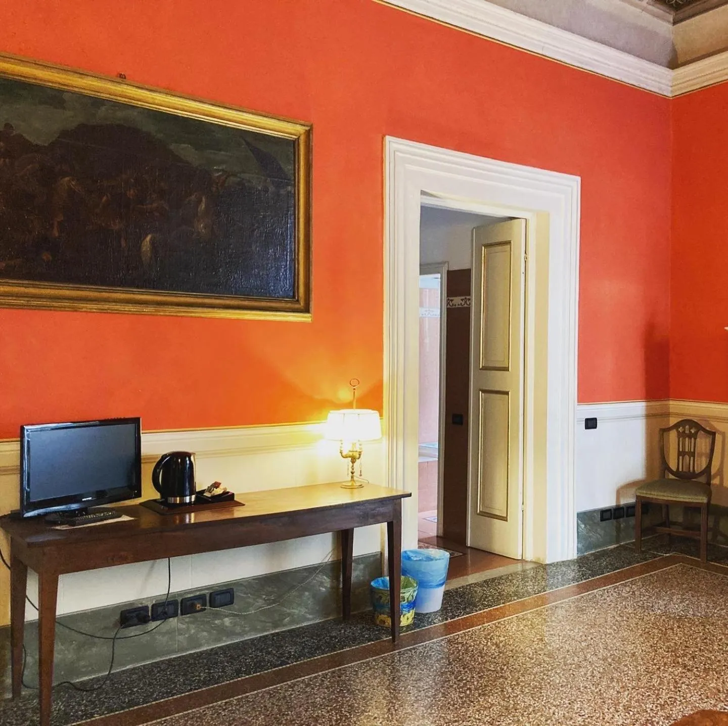 TV and multimedia in Palazzo Tucci Residenza d'epoca