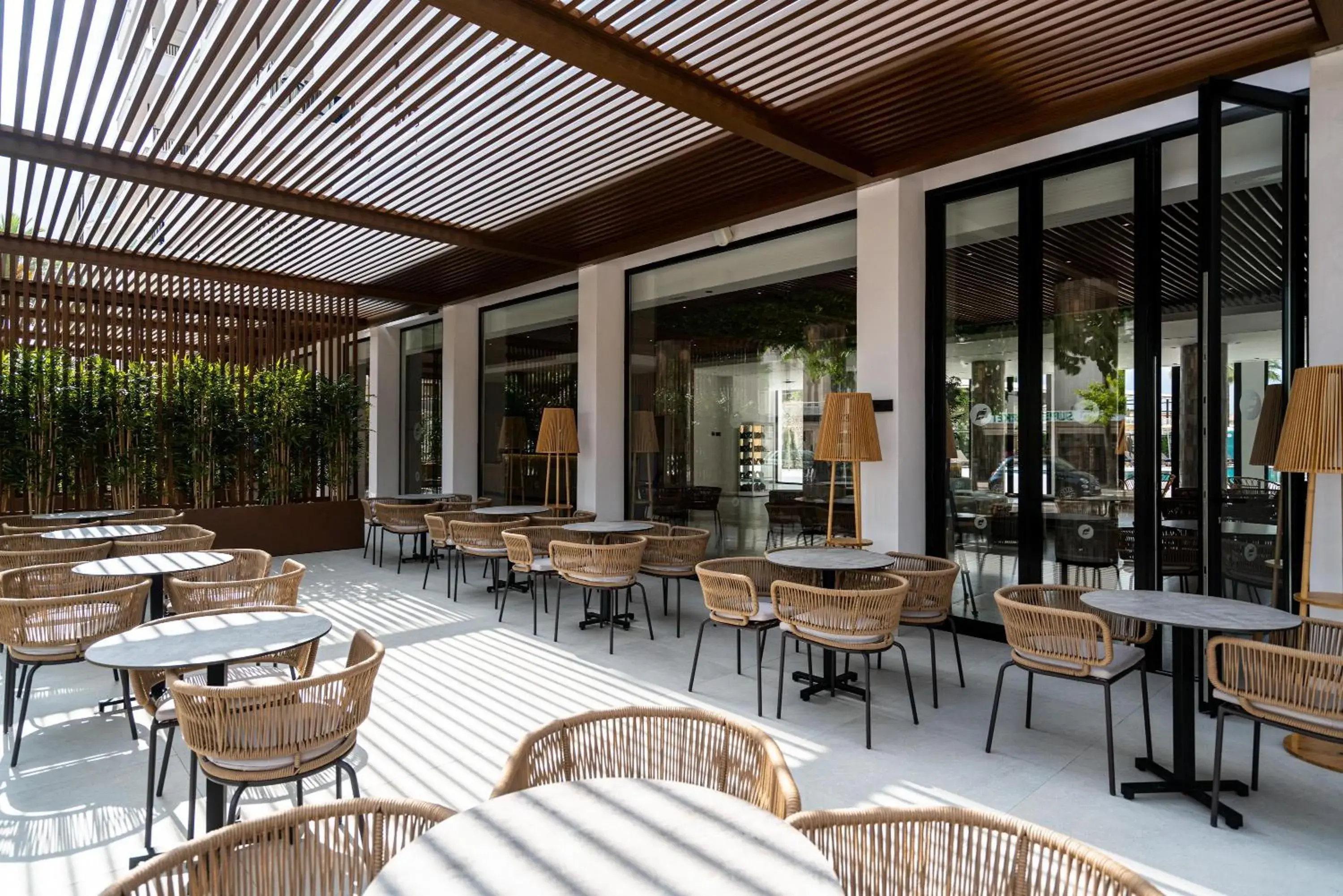 Lounge or bar in THB Bamboo Alcudia - Adults Only Lounge or bar in THB Bamboo Alcudia - Adults Only