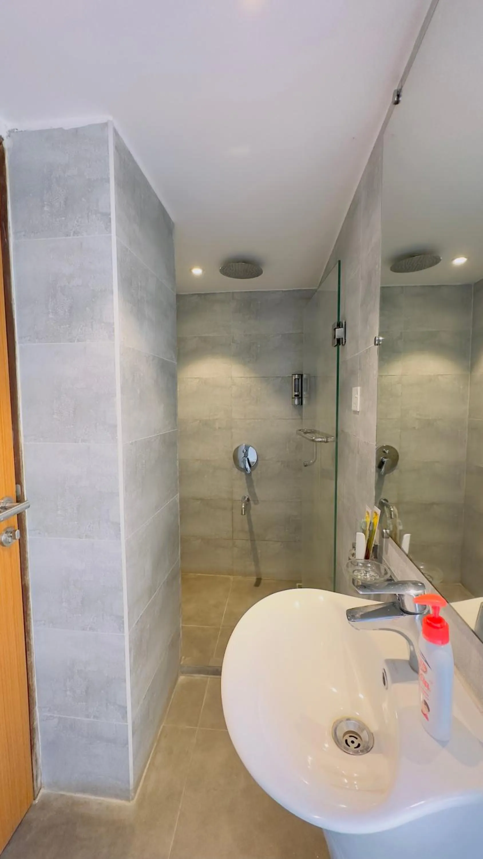 Priyo Nibash Stylish Residential Hotel