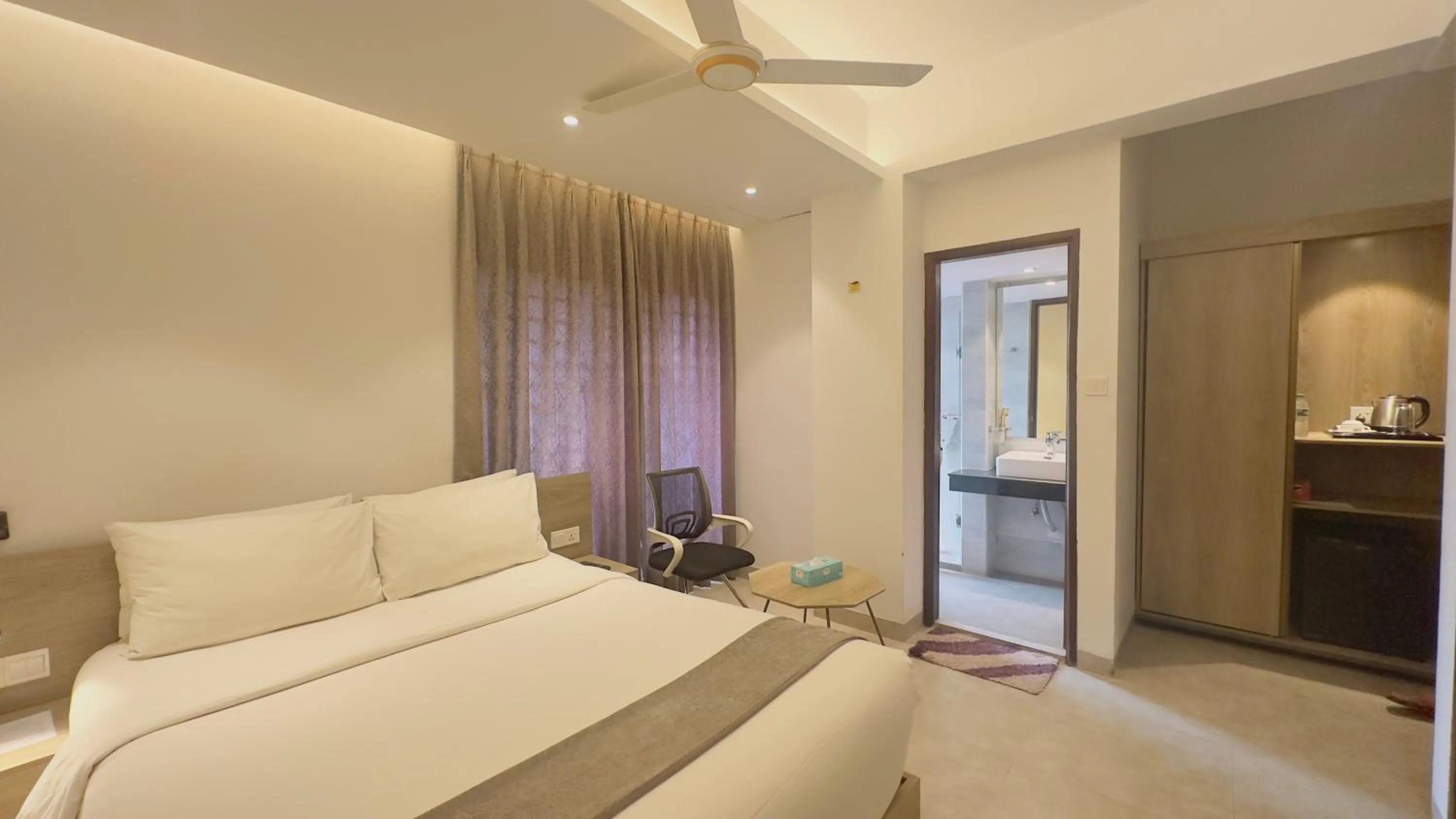 Photo of the whole room, Bed in Priyo Nibash Stylish Residential Hotel