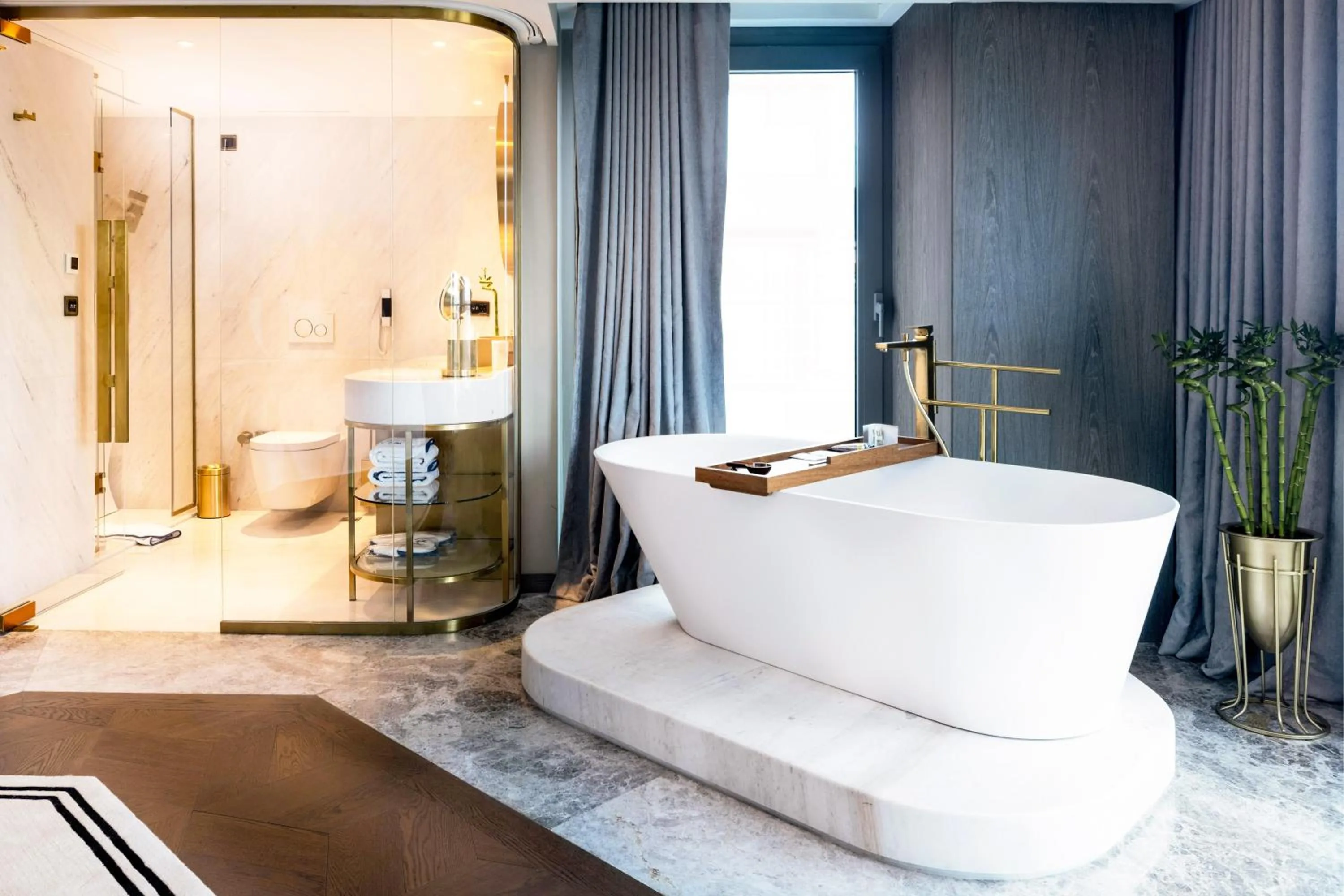 Shower in The Maestro Hotel