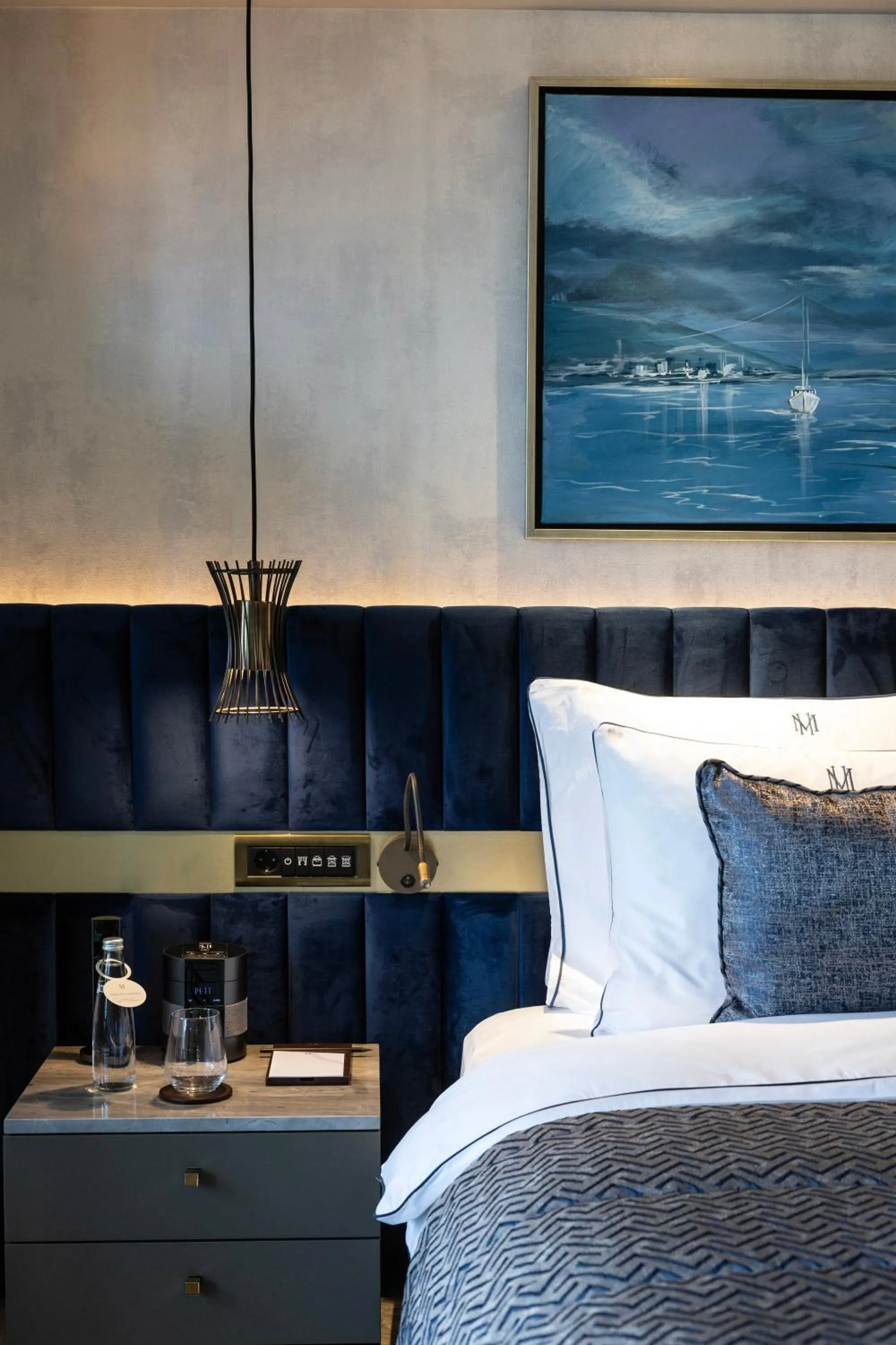 Bed in The Maestro Hotel