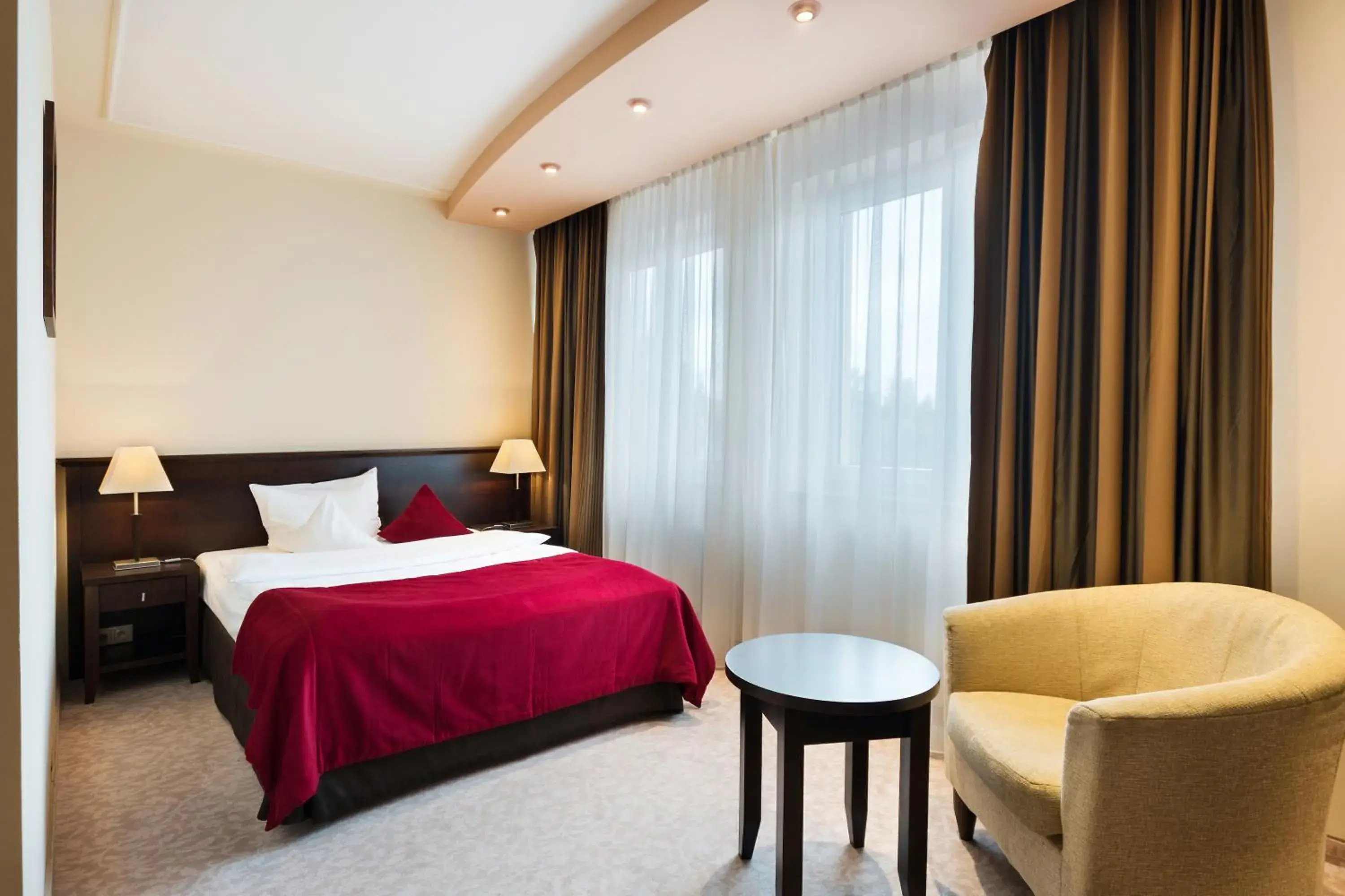 Economy Double Room in Hotel Kudowa Manufaktura Relaksu Economy Double Room in Hotel Kudowa Manufaktura Relaksu