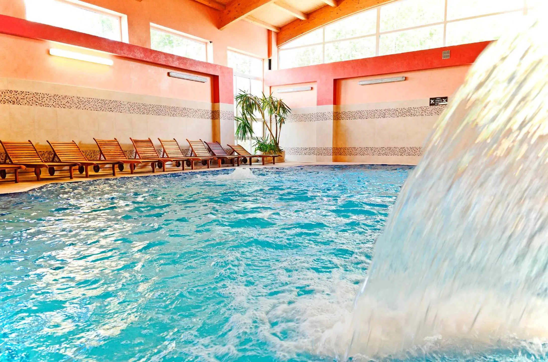 Swimming pool in Hotel Kudowa Manufaktura Relaksu