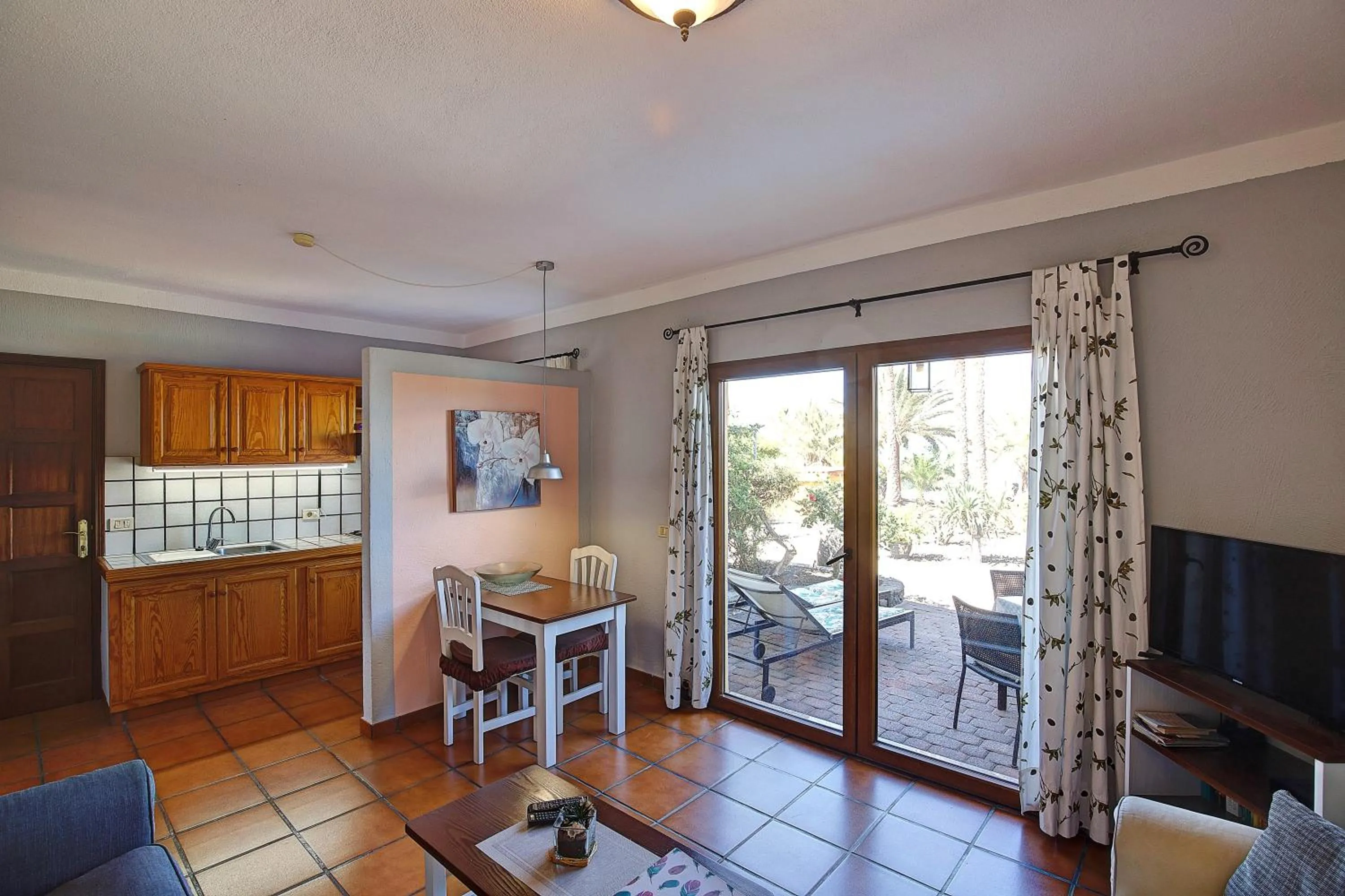 Communal lounge/ TV room in Finca Marina BuenVivir