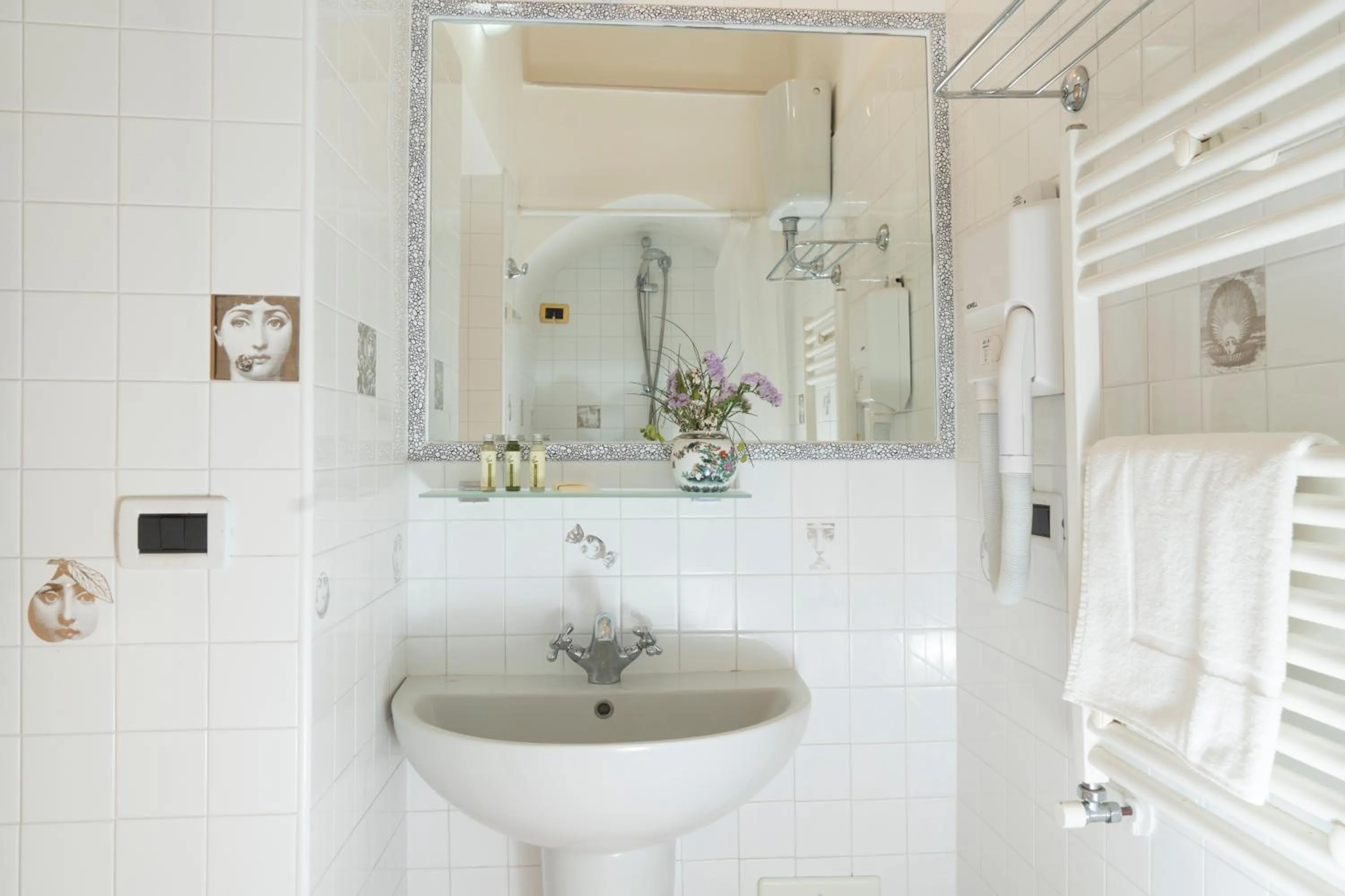 Bathroom in S. Martin Hotel