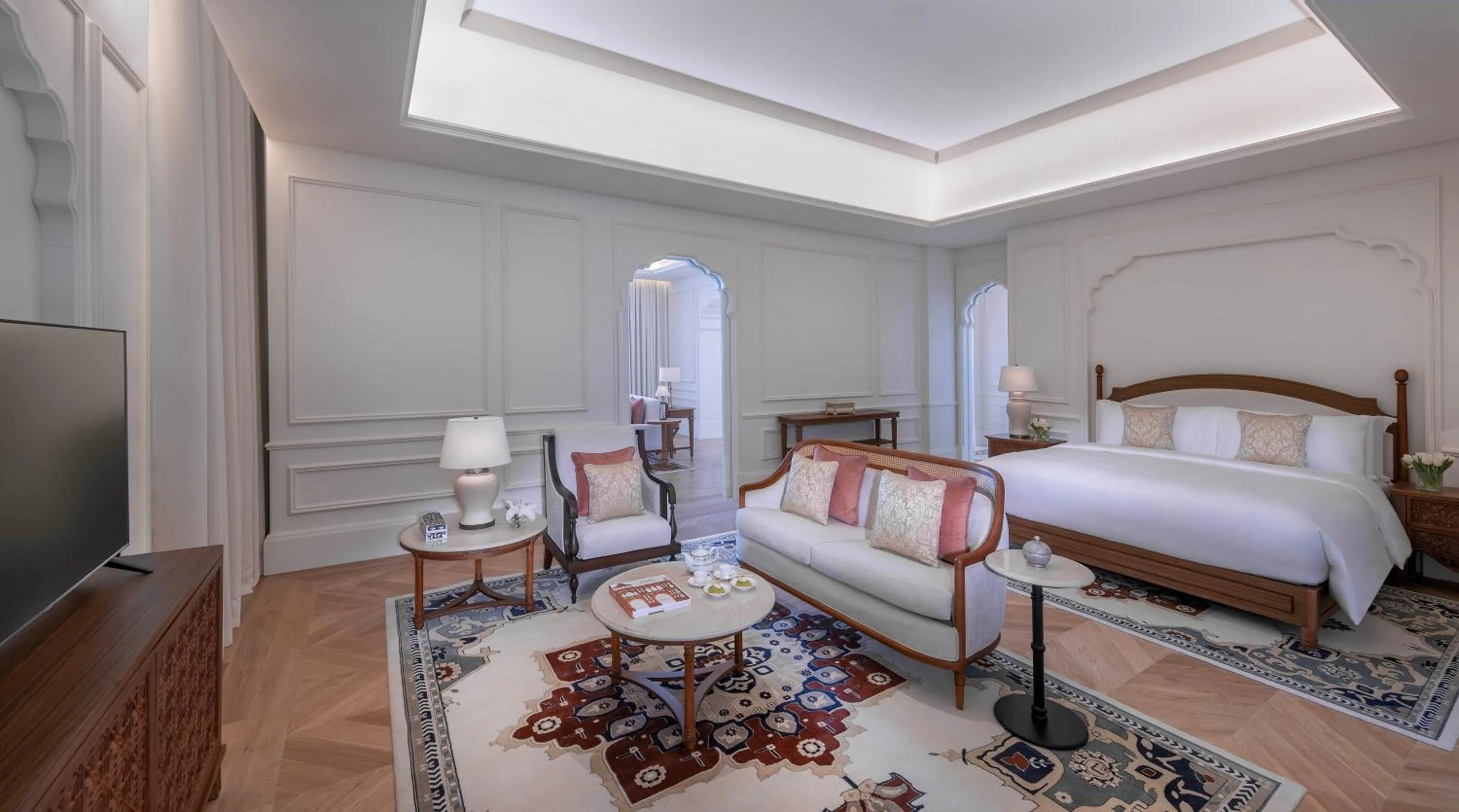 Bedroom, Bed in The Chedi Katara Hotel & Resort