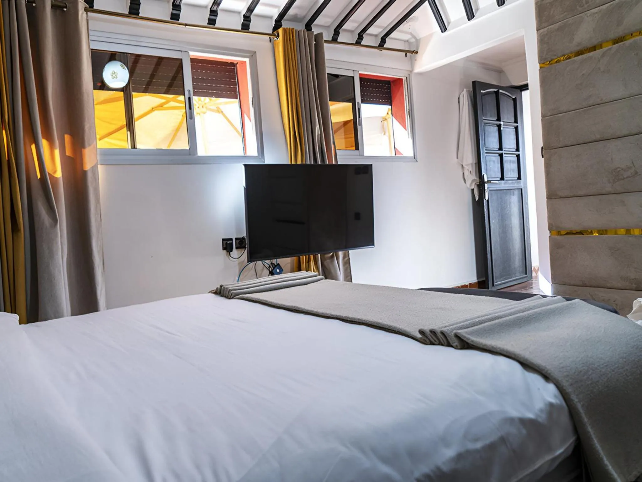 Bedroom, Bed in RIAD DOUIRTNA