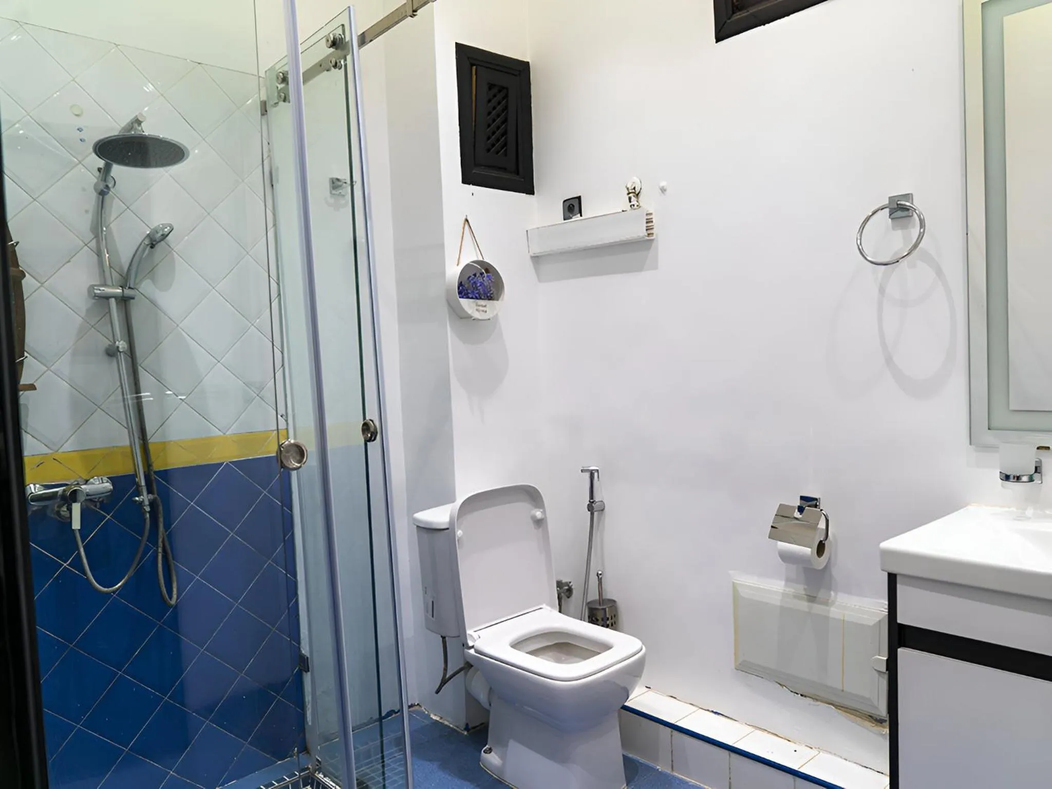 Bathroom in RIAD DOUIRTNA