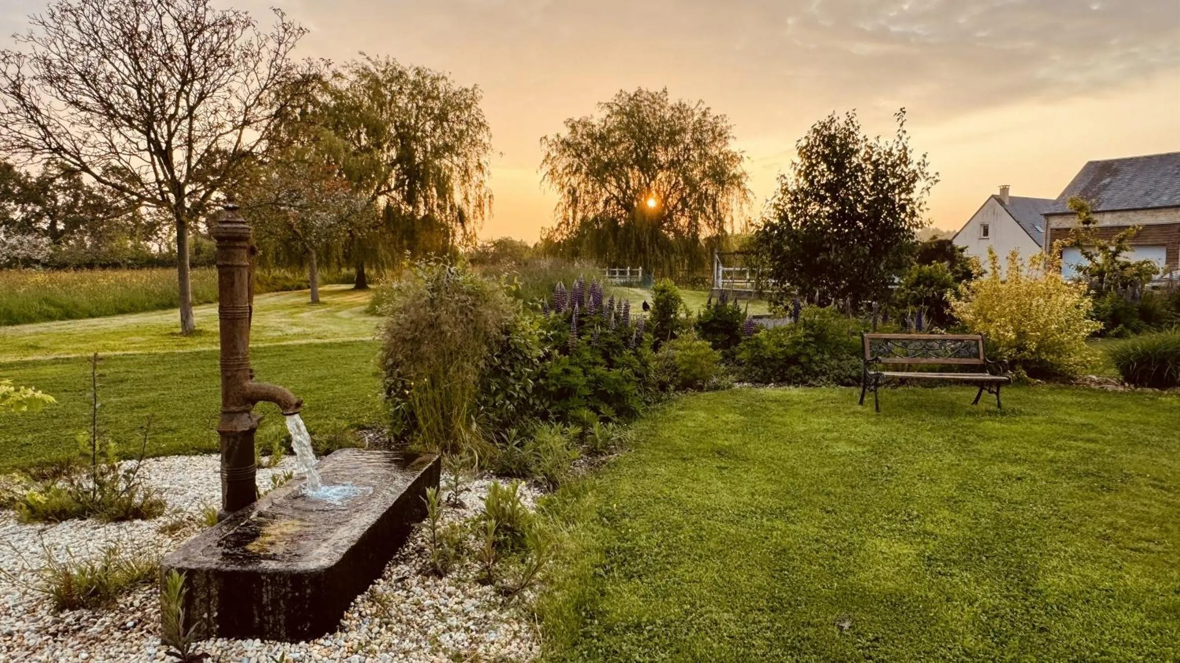 Property building in AureFées