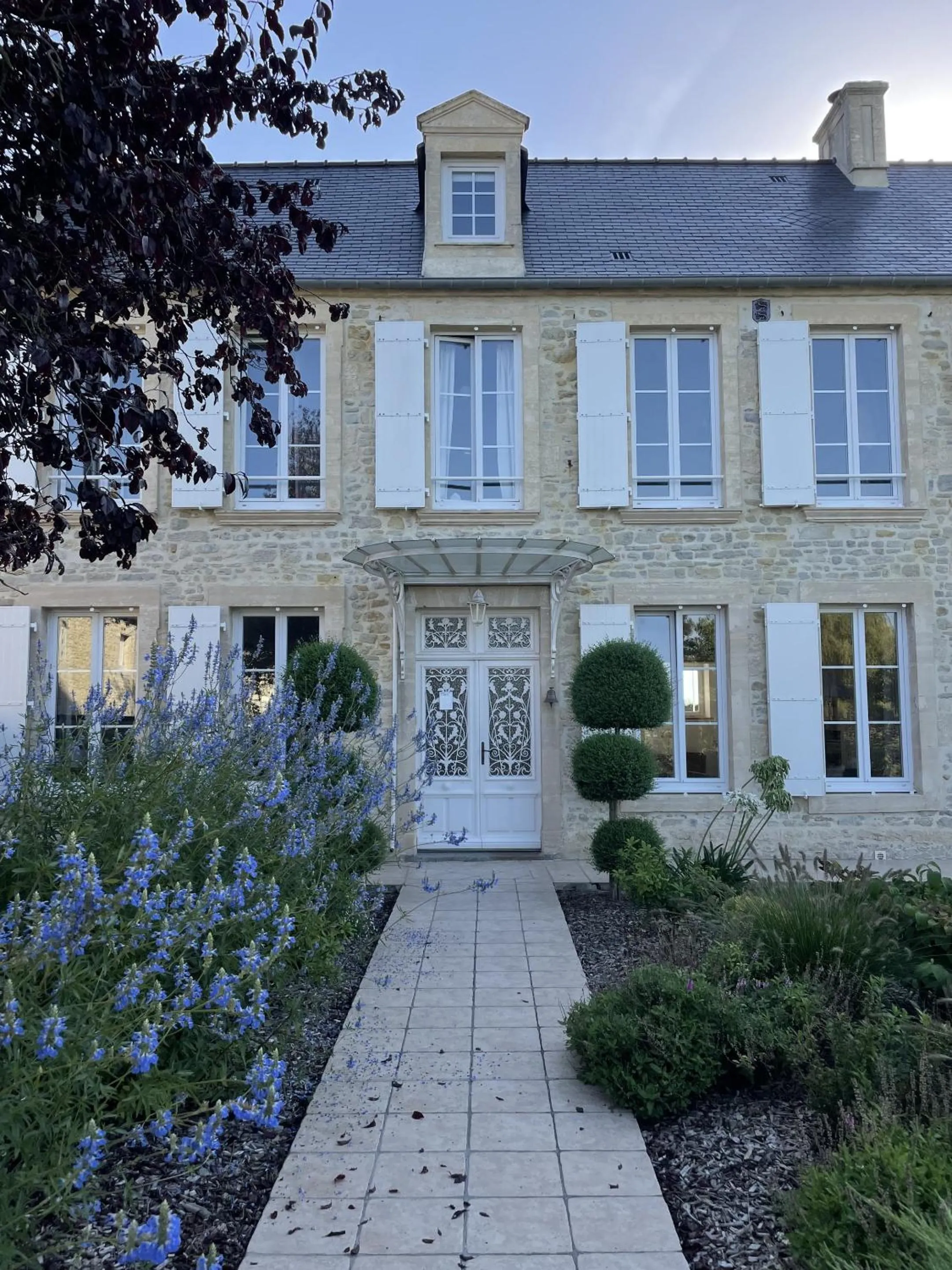 Property building in AureFées