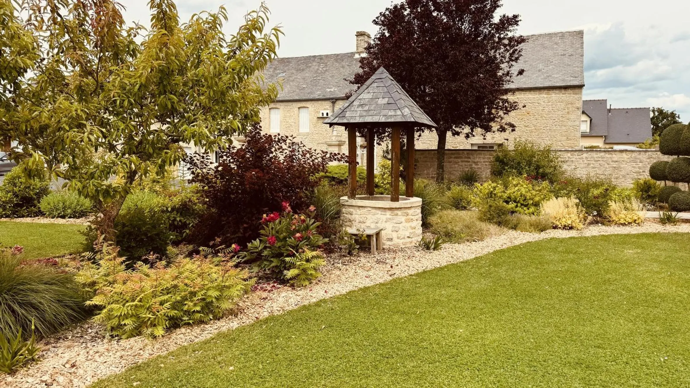 Property building in AureFées