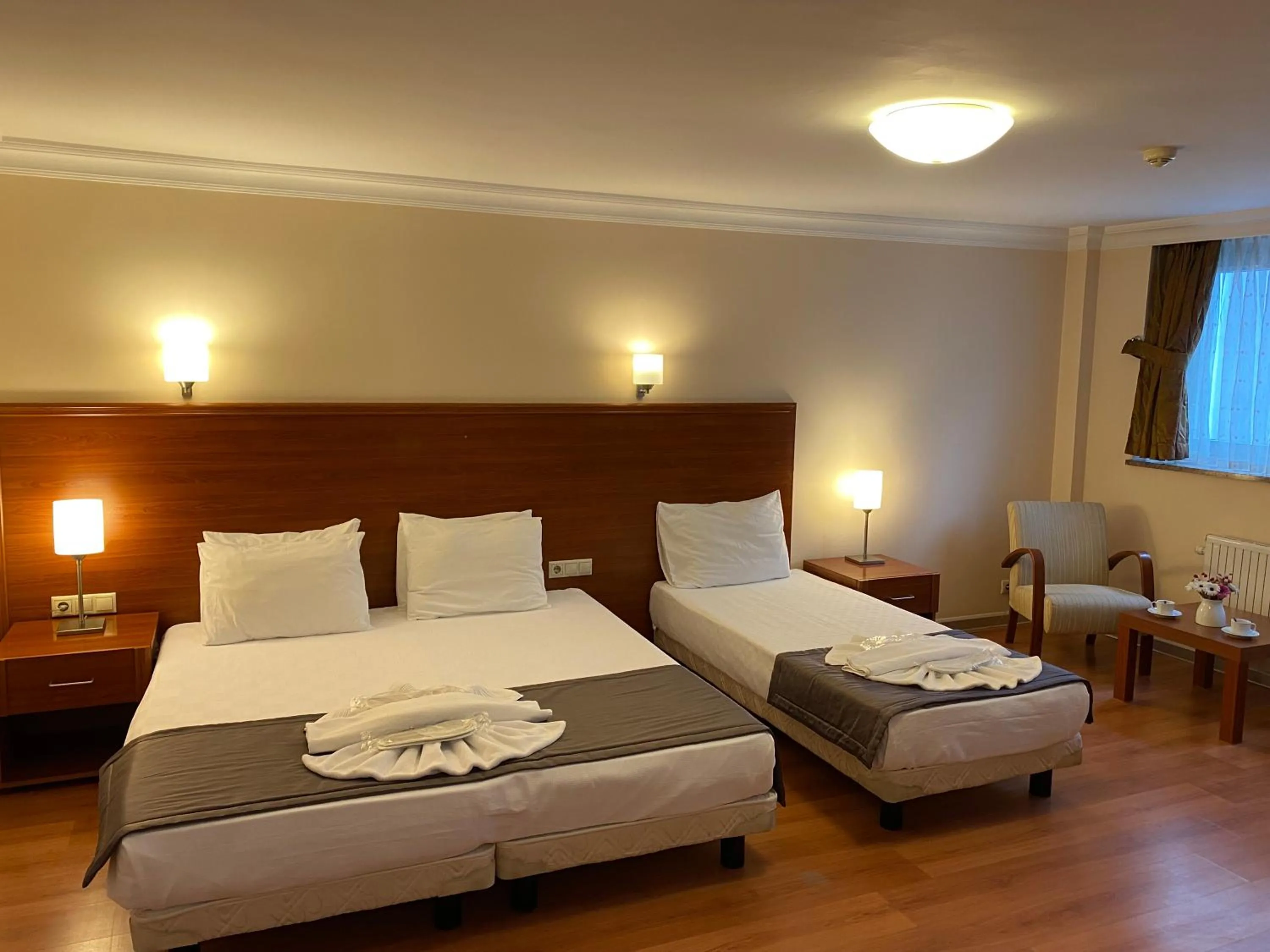Massage, Bed in Triada Gayrettepe