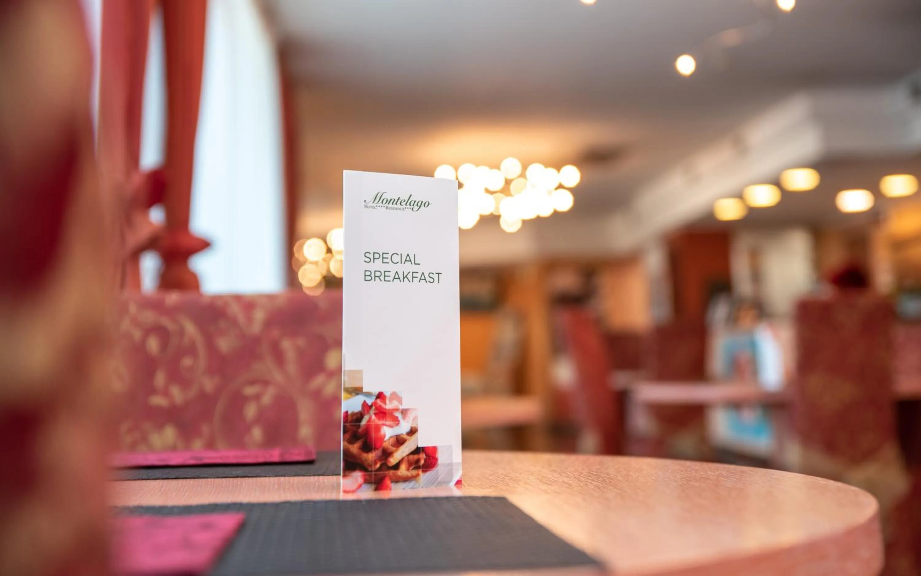 Breakfast in Hotel Residence Montelago