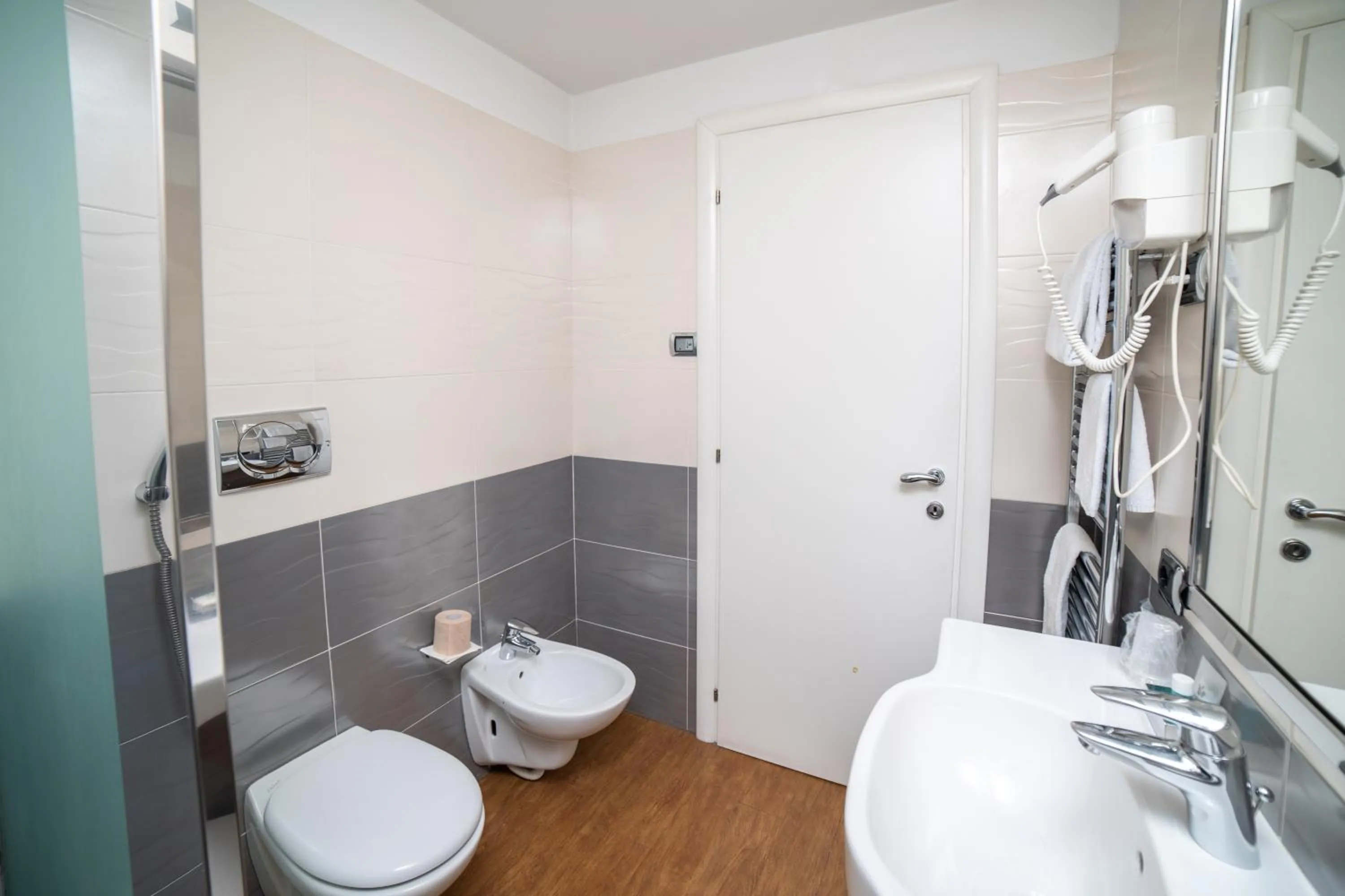 Shower in Hotel Residence Montelago