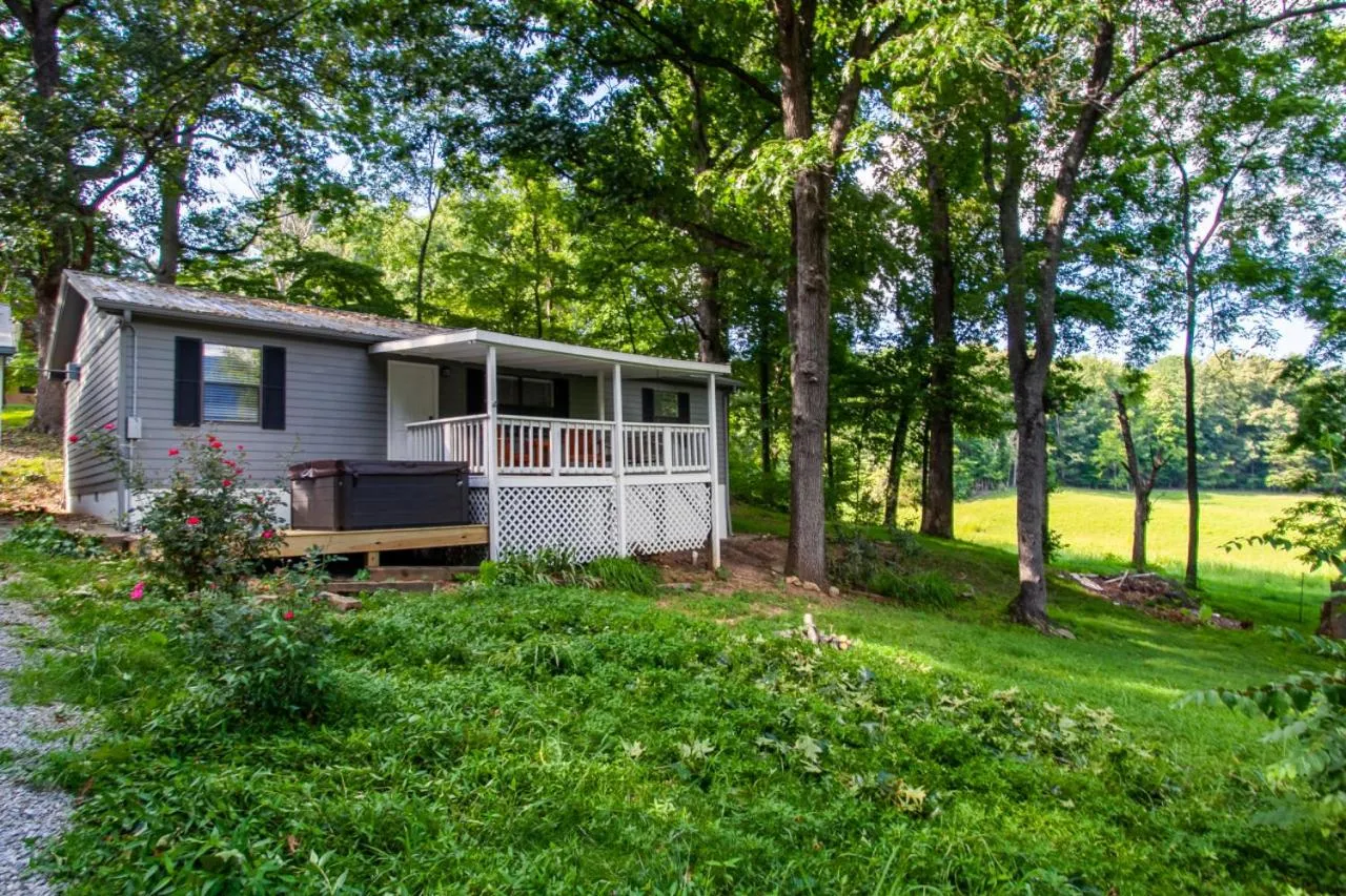Hopp On Inn Secluded 3BR Home