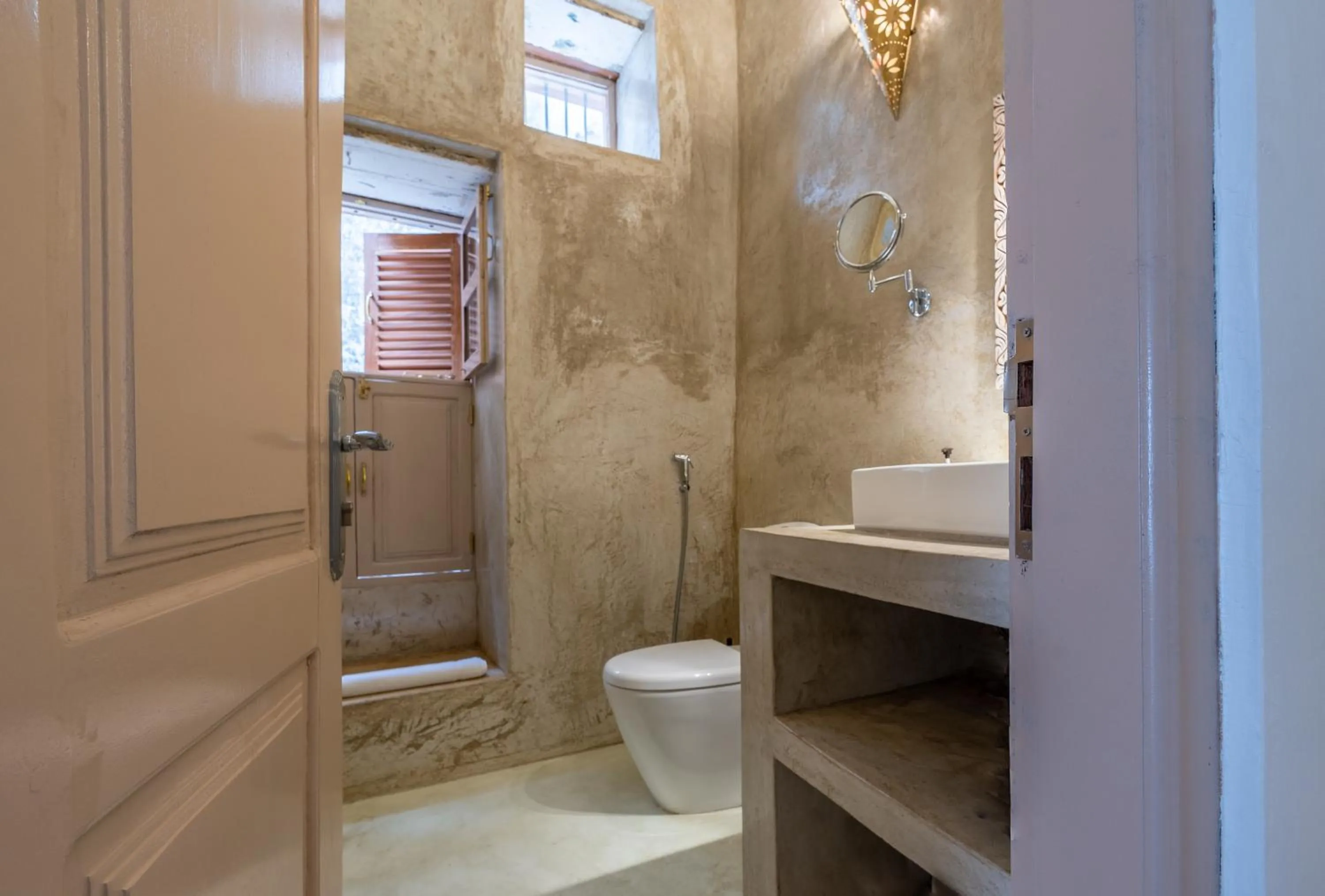 Toilet in Sharazad Wonders Boutique