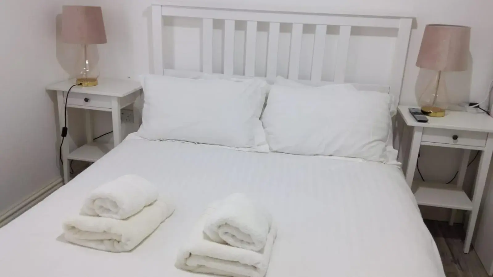 Family Room with Bathroom in CityBreaks Rooms with Free Parking Family Room with Bathroom in CityBreaks Rooms with Free Parking