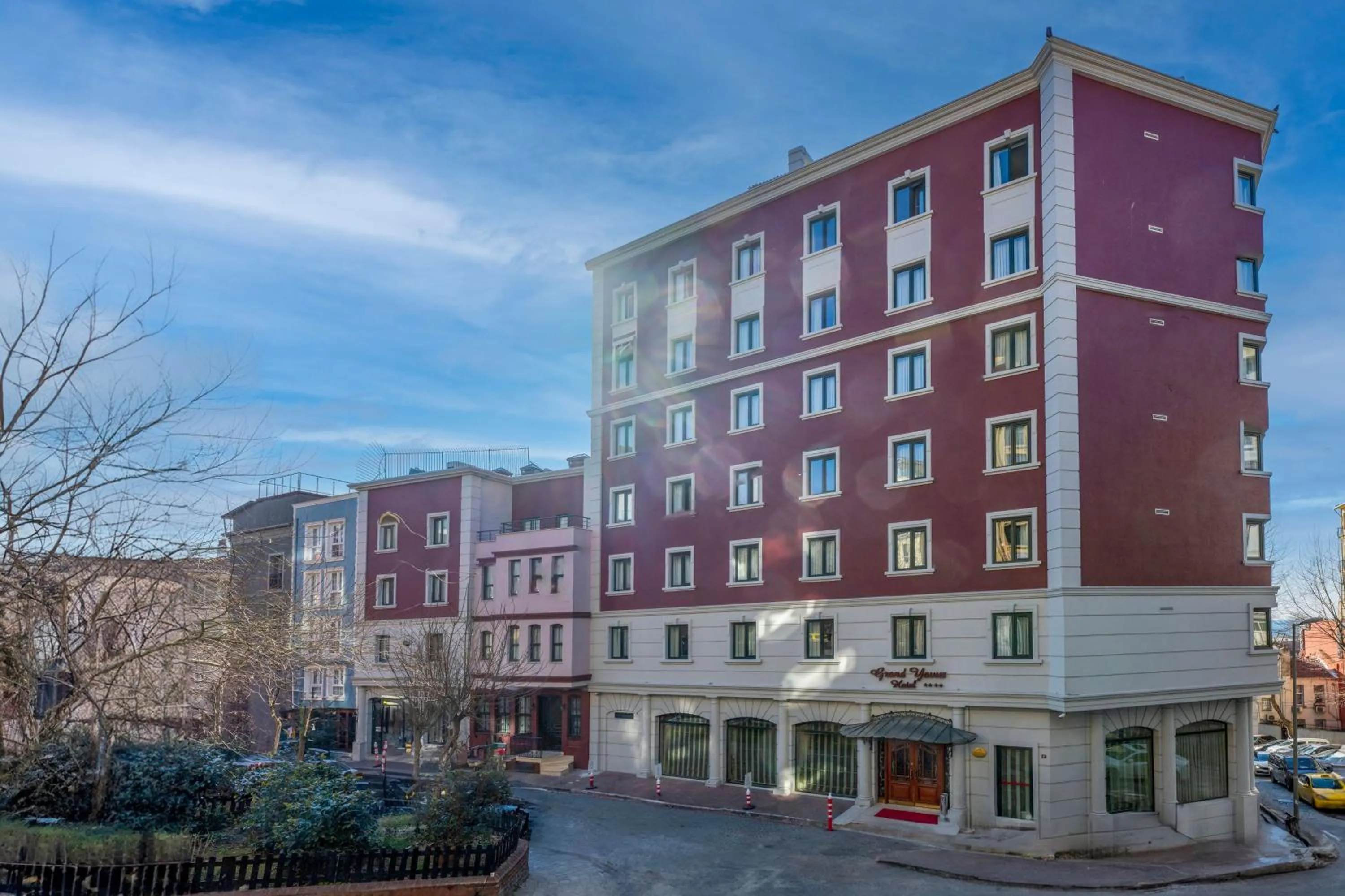 Property building in Grand Yavuz Hotel Sultanahmet