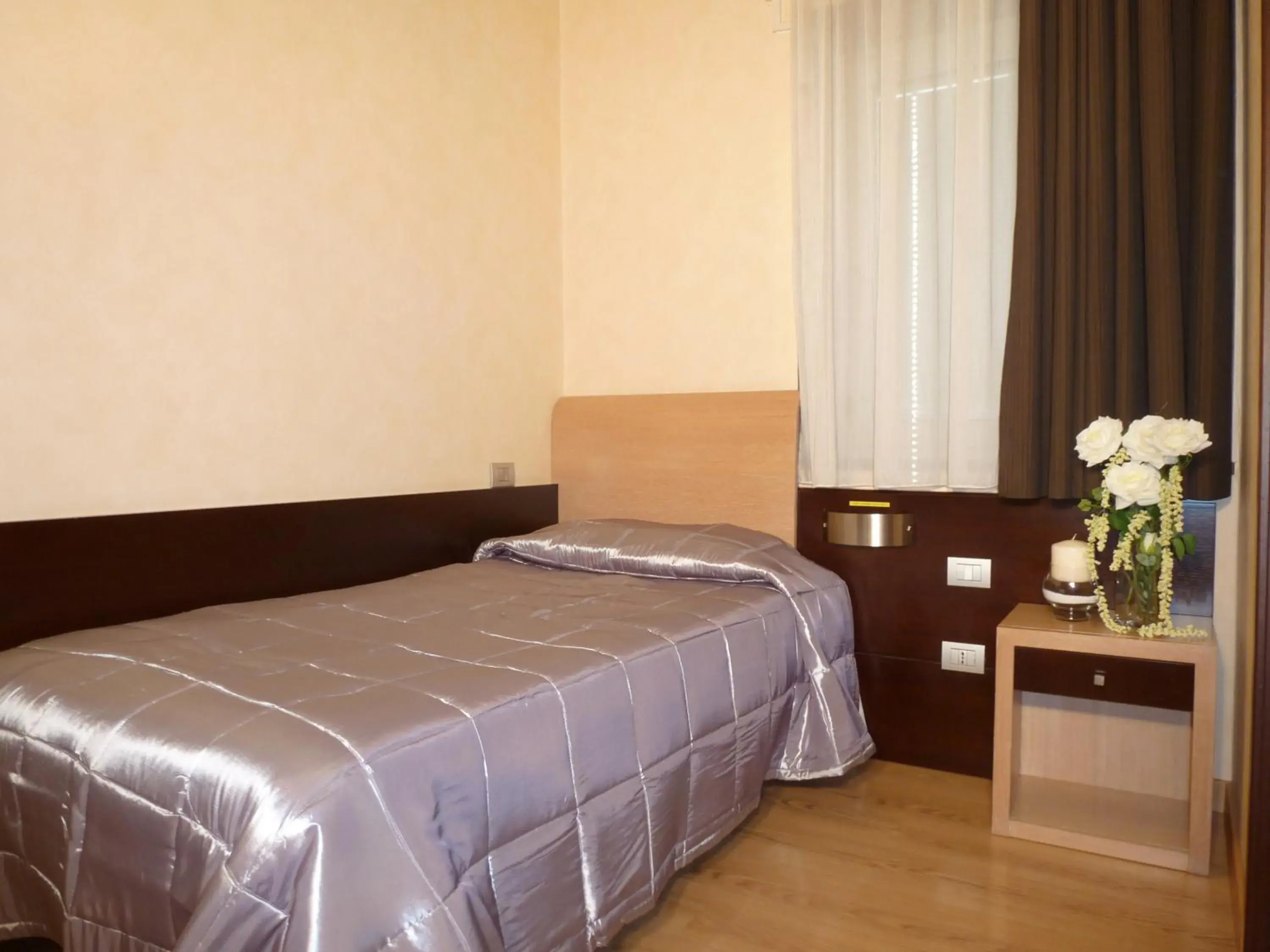 Bed in EH Rome Airport Euro House Hotels Bed in EH Rome Airport Euro House Hotels