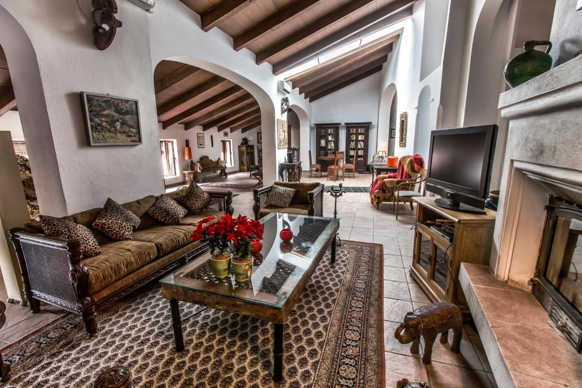 Property building in Finca Villa Juan
