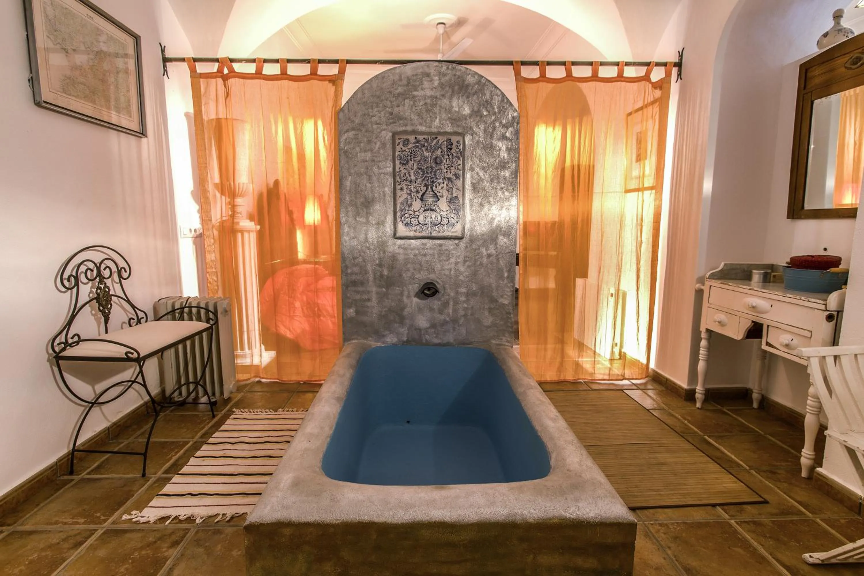 Bathroom, Bed in Finca Villa Juan