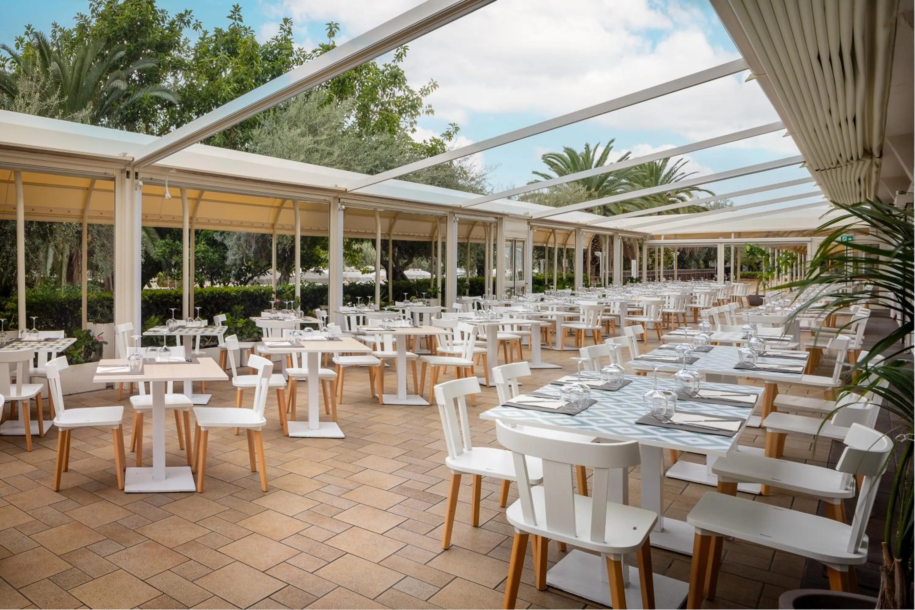 Restaurant/places to eat in UNA Hotels Naxos Beach Sicilia