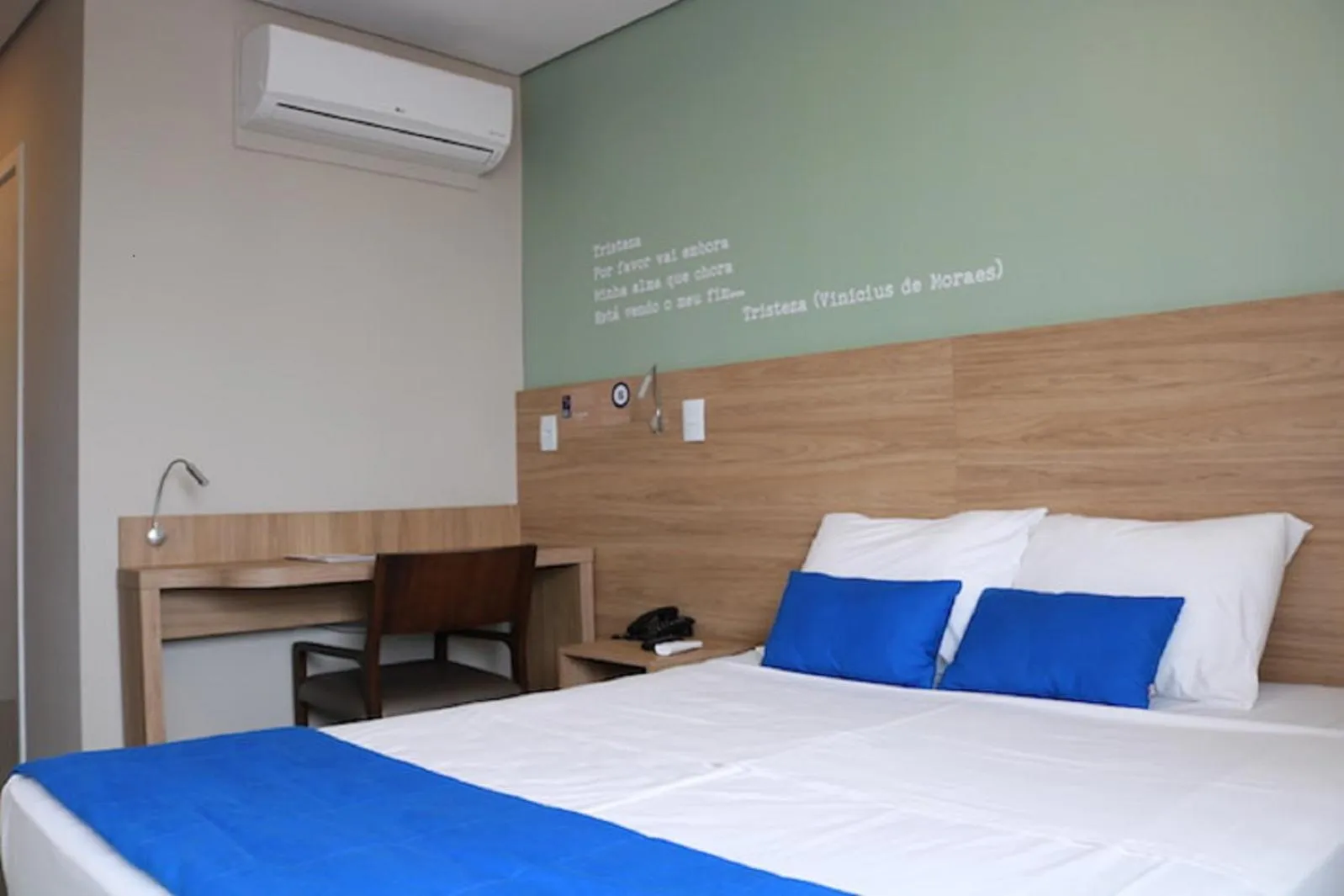 Bed in Hotel Del Fiol