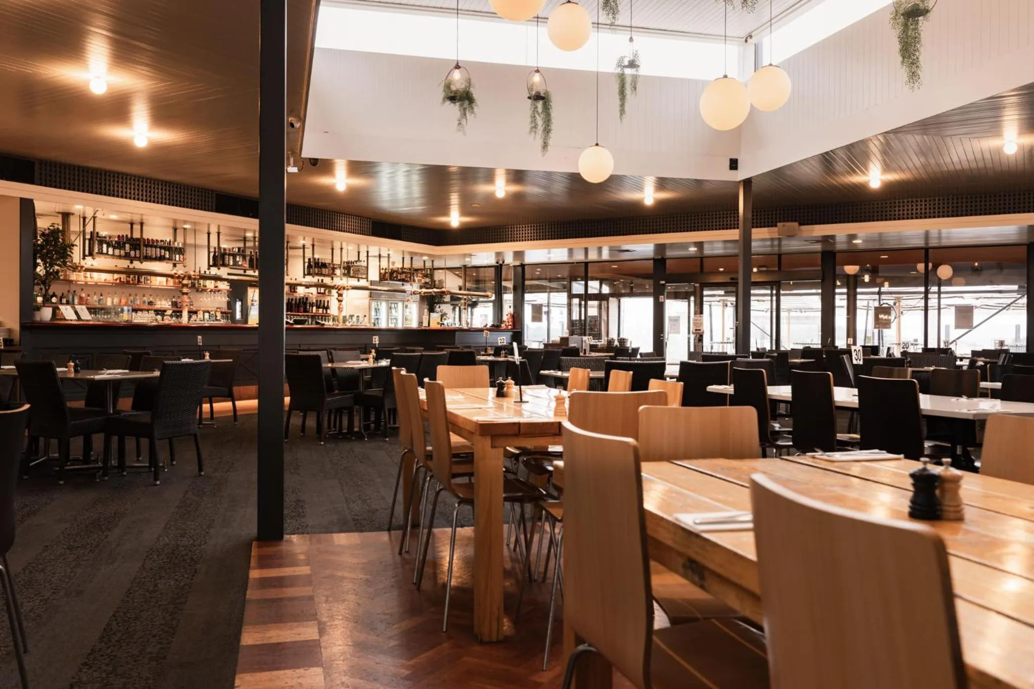 Restaurant/places to eat in Barwon Heads Hotel