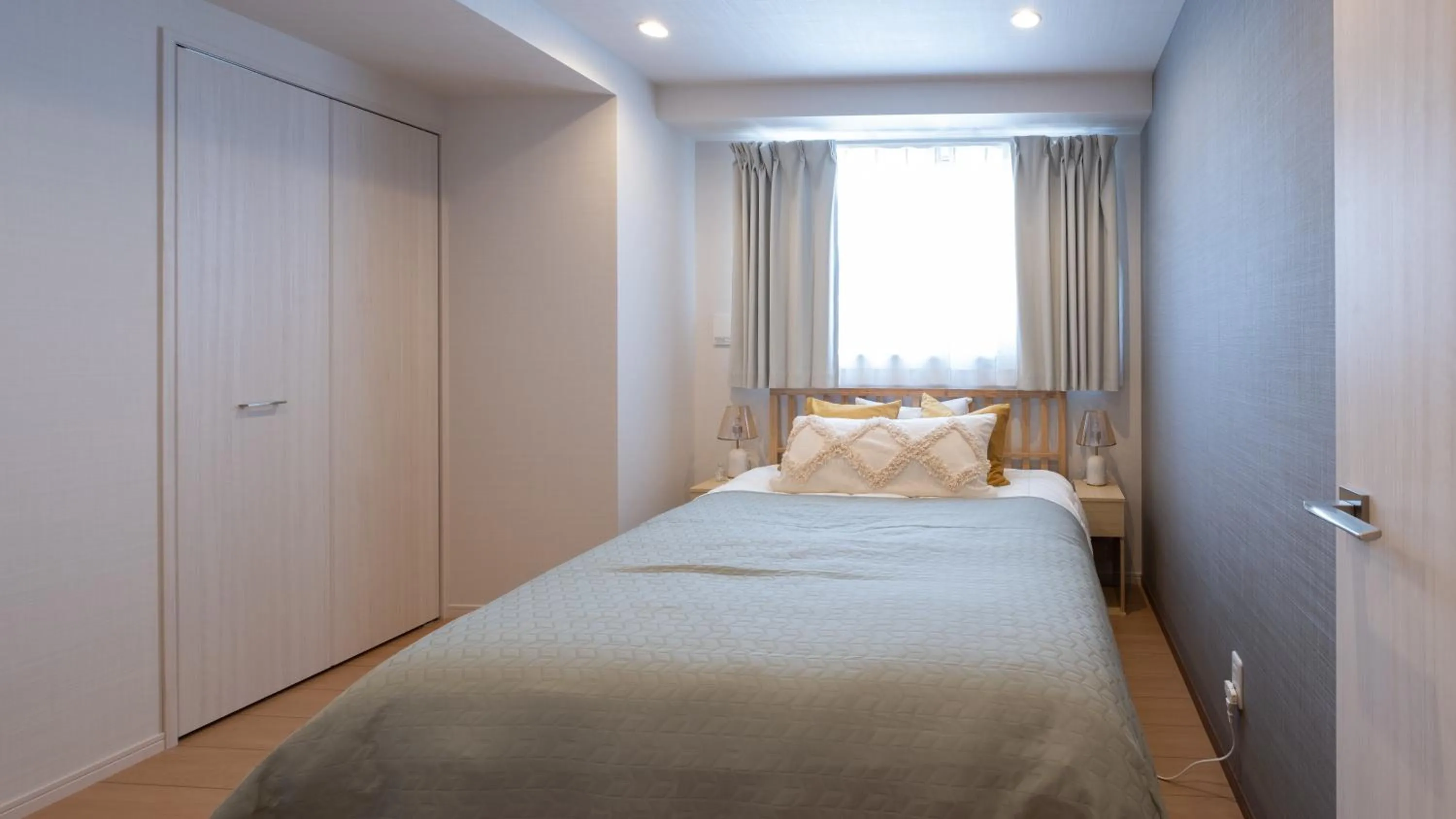 Bedroom, Bed in Ken's Place麻布East